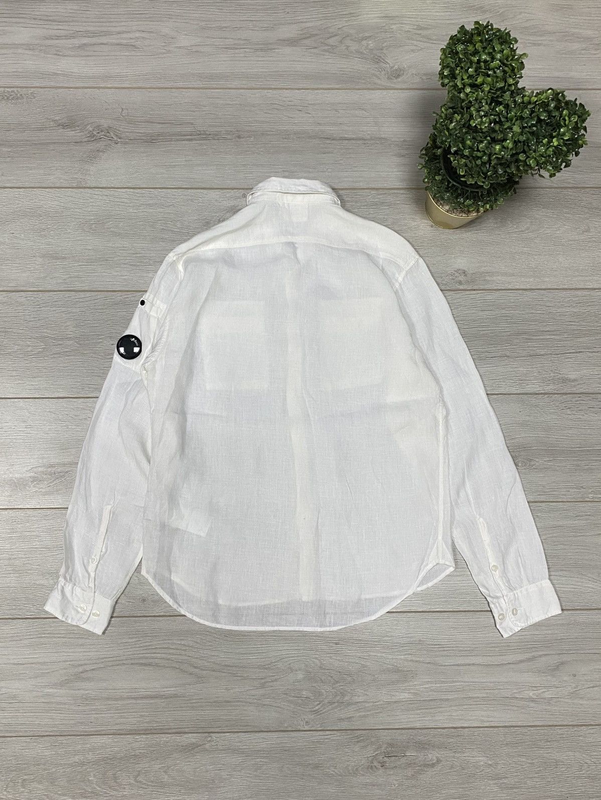 C.P. Company CP company linen buttons Lens pocket shirt Size US M / EU 48-50 / 2 - 14 Thumbnail