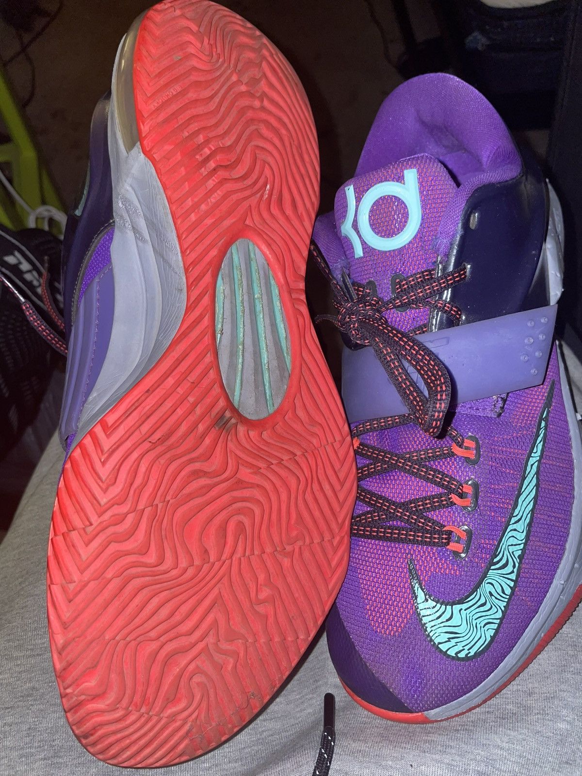Nike KD7 LIGHTNING Size US 9.5 / EU 42-43 - 2 Thumbnail