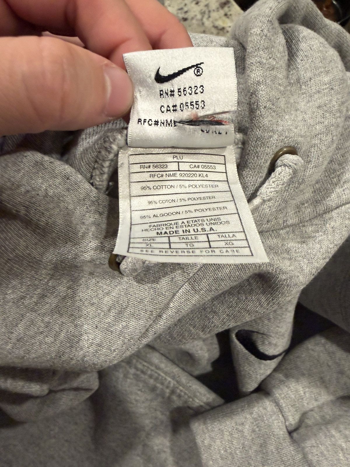 Nike Nike grey "classic" hoodie vintage Size US XL / EU 56 / 4 - 9 Thumbnail