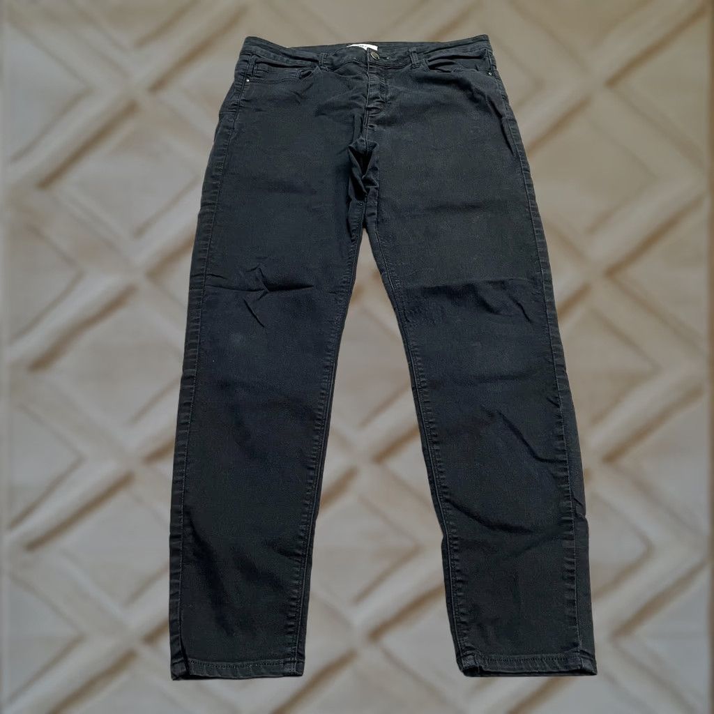 Forever 21 FOREVER 21 Jeans Skinny Black High Rise Denim Womens 29 Regular 32x28 Distressed Stretch Pockets Baggy-? Size 29" - 1 Thumbnail