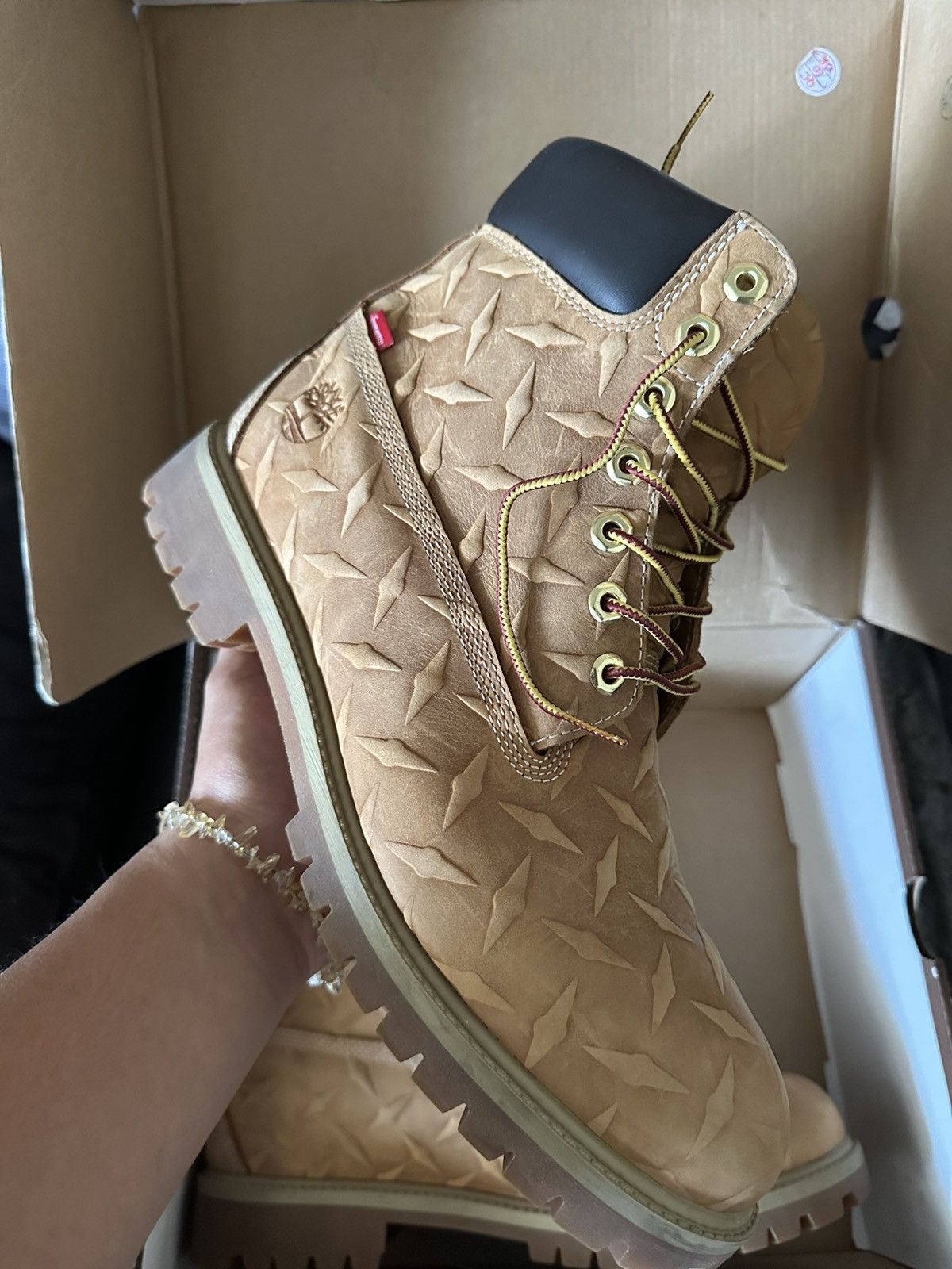 Supreme × Timberland Supreme x Timberland 6” Boots Size US 10.5 / EU 43-44 - 1 Thumbnail