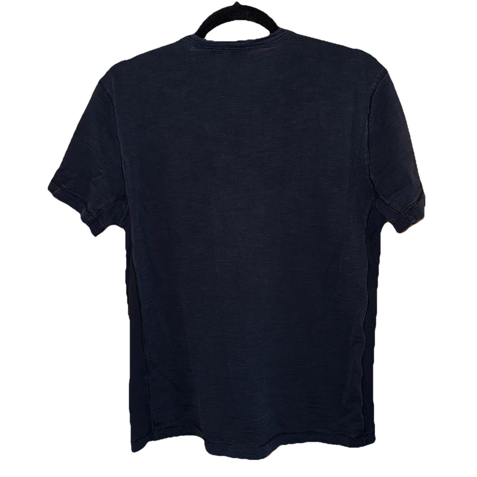 Hugo Boss Hugo Boss Black Regular Fit Size Large T-Shirt Size US L / EU 52-54 / 3 - 2 Thumbnail