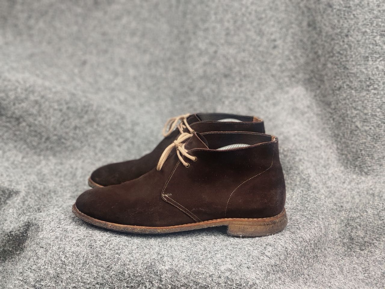 Church's Church's Sahara Suede Dark Brown Leather lace Chukka Boots Size US 9.5 / EU 42-43 - 6 Thumbnail