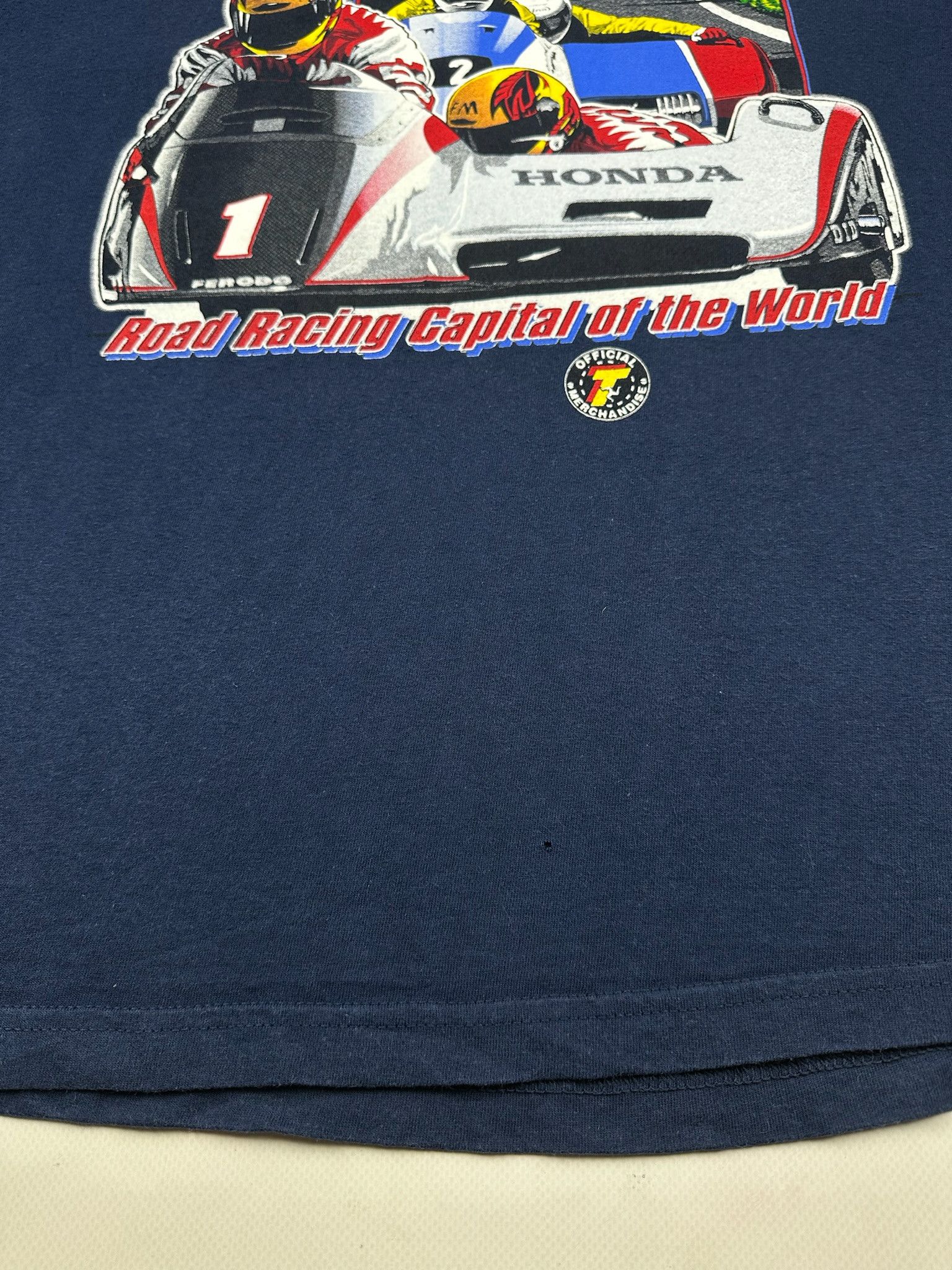 Other Racing T-shirt Isle of Man Vintage 1999 honda motorcycle Size US XL / EU 56 / 4 - 5 Thumbnail