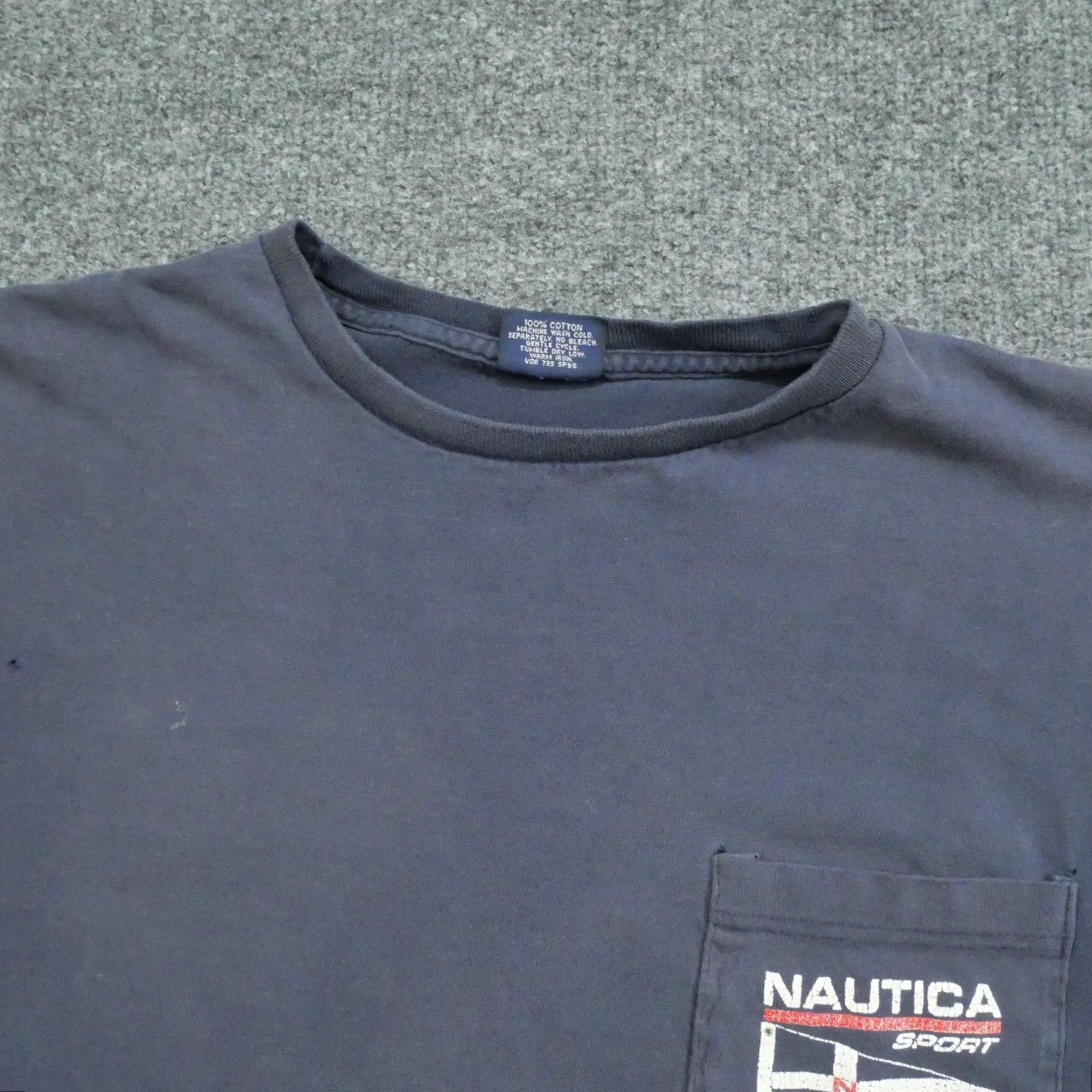 Nautica VINTAGE Nautica T Shirt Mens Large Blue Distressed Grunge Sailing Pocket 90s Size US L / EU 52-54 / 3 - 4 Thumbnail
