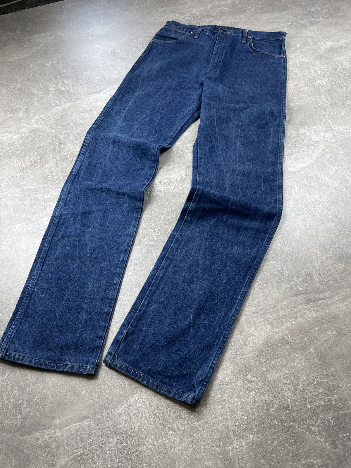 Vintage × Wrangler Rare! Vintage! Wrangler 80s Navy Blue Denim Jeans Size US 35 - 8 Thumbnail