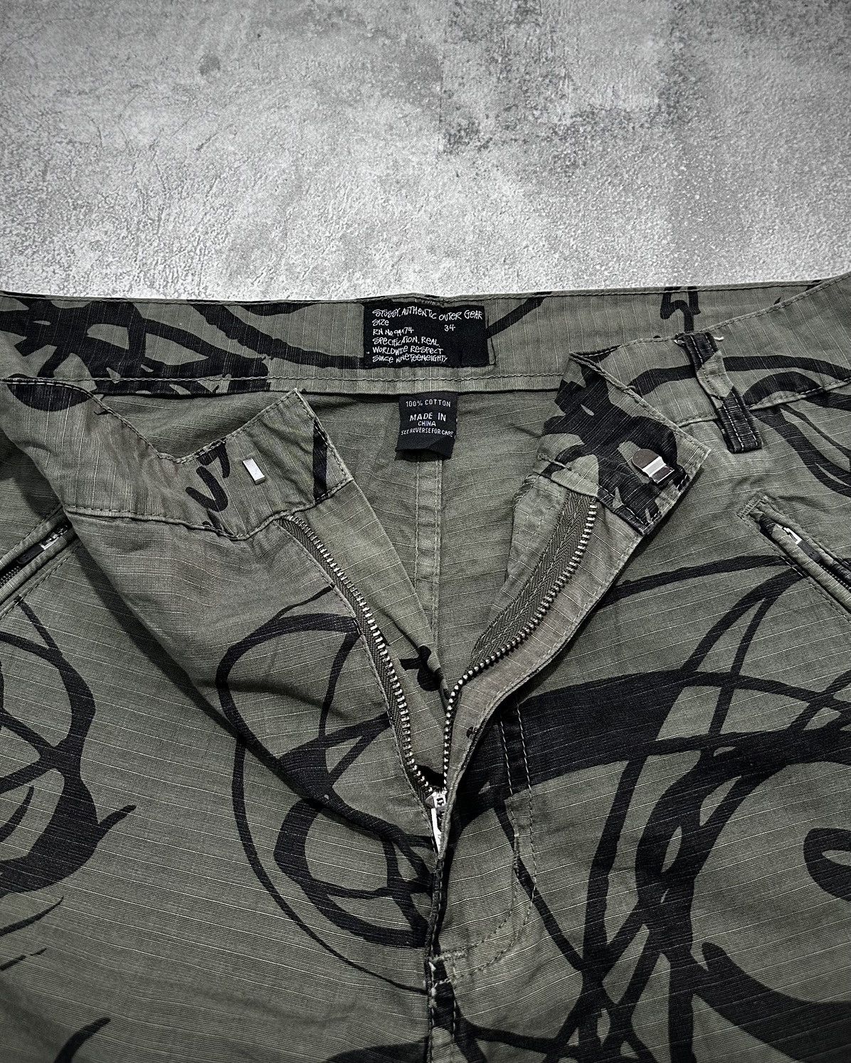 Stussy Vintage Stussy X Futura Laboratory Cargo Pants Size US 33 - 3 Thumbnail