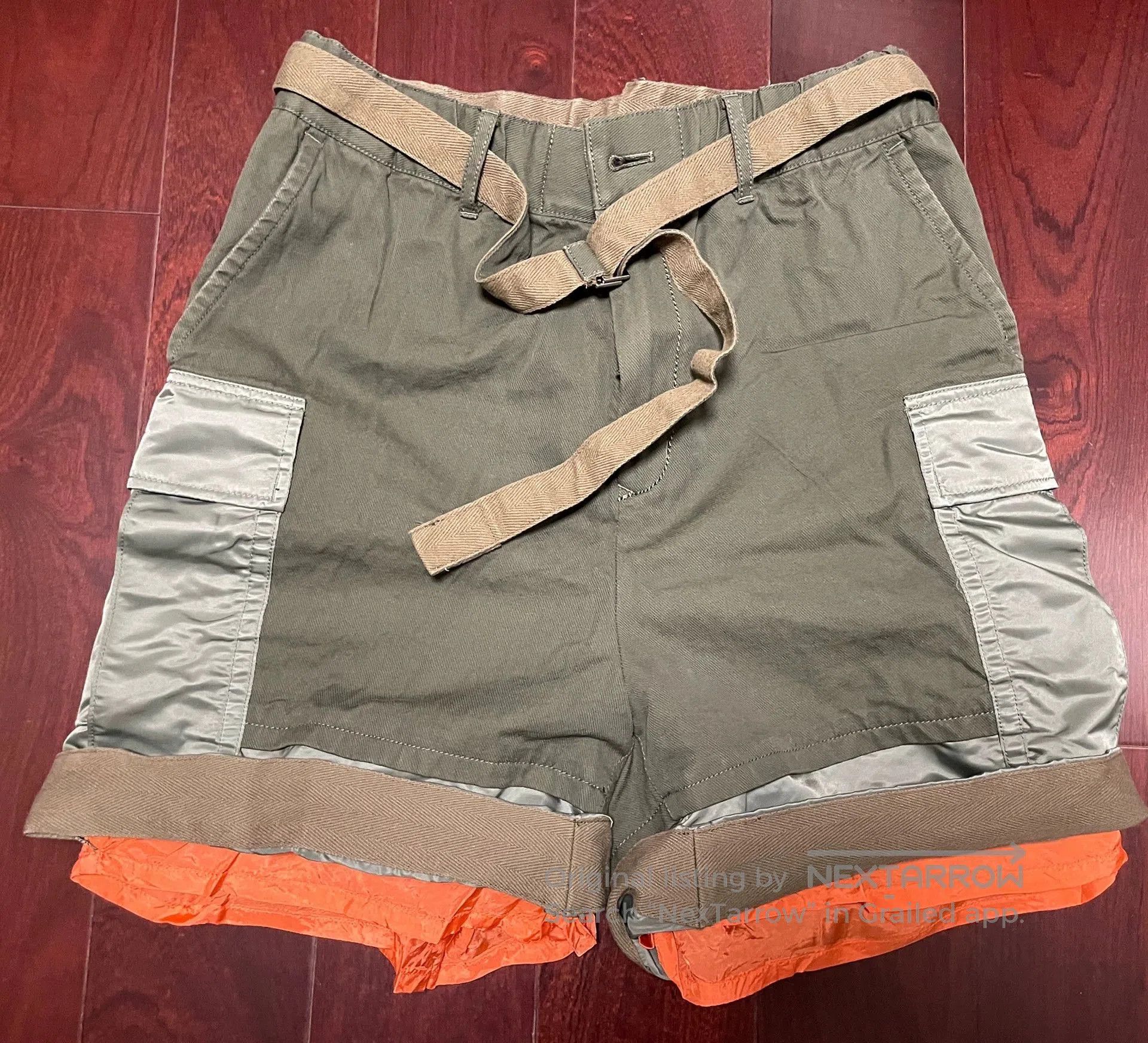 Sacai sacai custom show model shorts size 4. Size US 36 / EU 52 - 2 Thumbnail