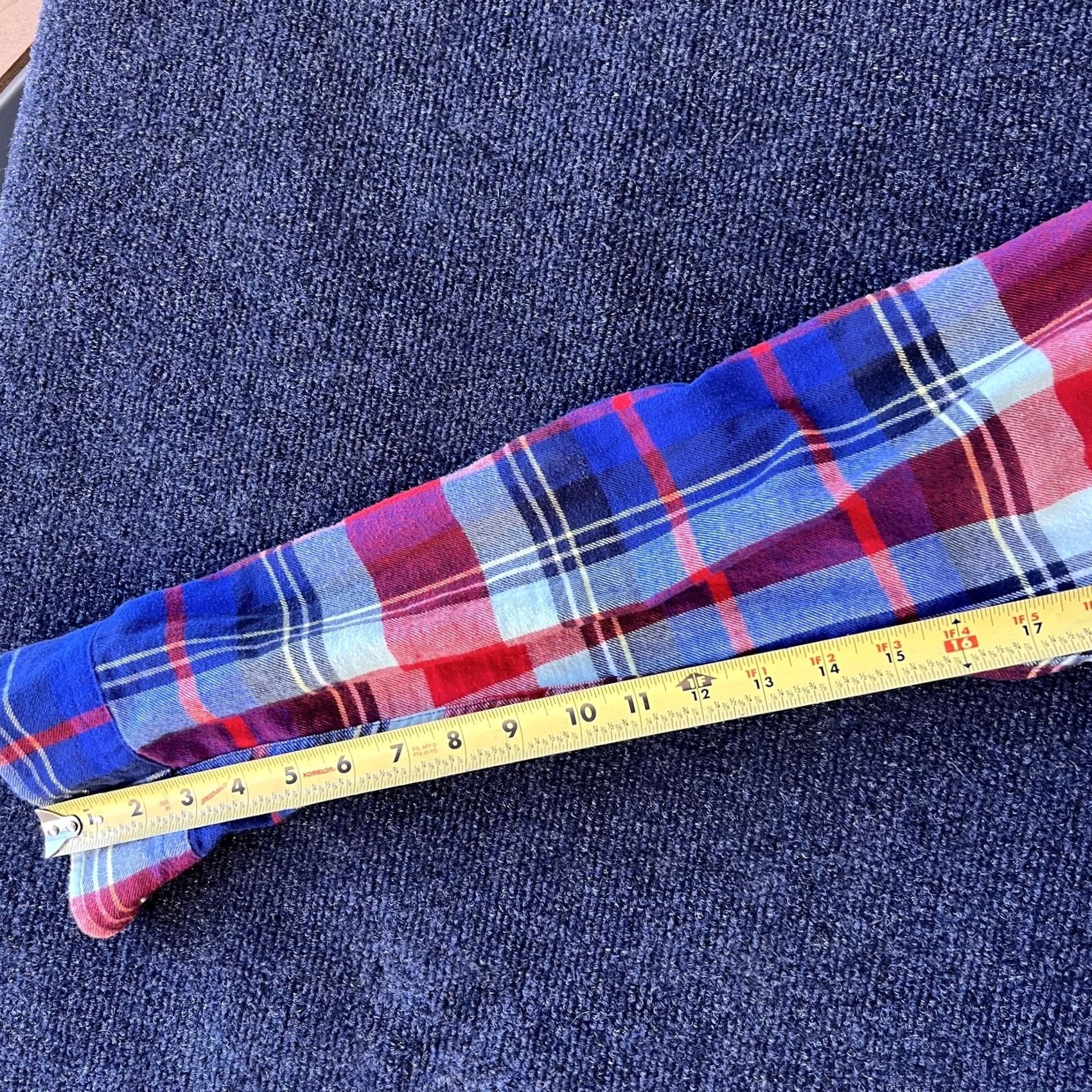 Uniqlo Uniqlo Shirt Mens Small Red Blue Plaid Flannel Cotton Button Front Long Sleeve Size US S / EU 44-46 / 1 - 6 Thumbnail