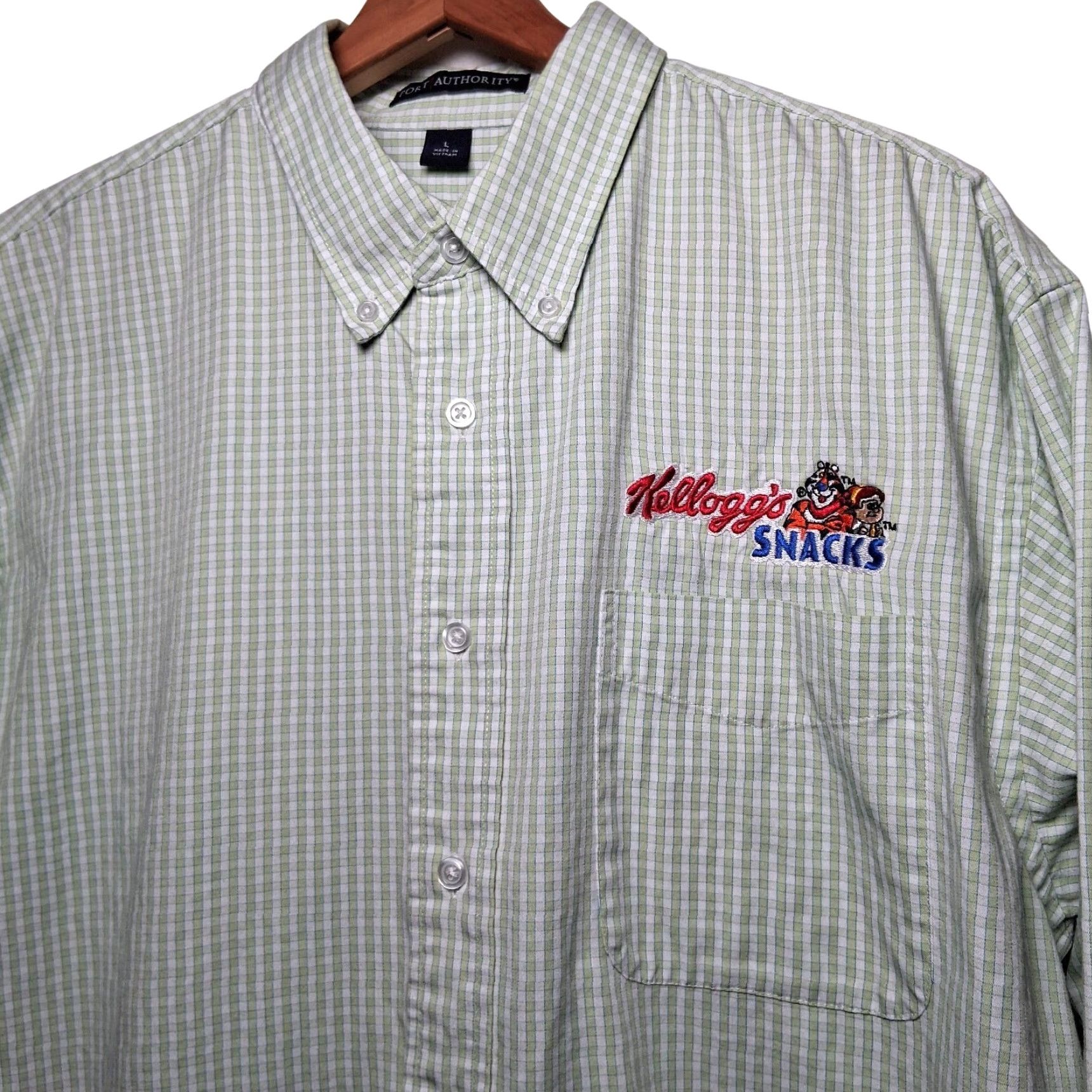 Port Authority Kelloggs Snacks Shirt L Button-Down Long Sleeve Green Plaid Tony The Tiger Size US L / EU 52-54 / 3 - 2 Thumbnail