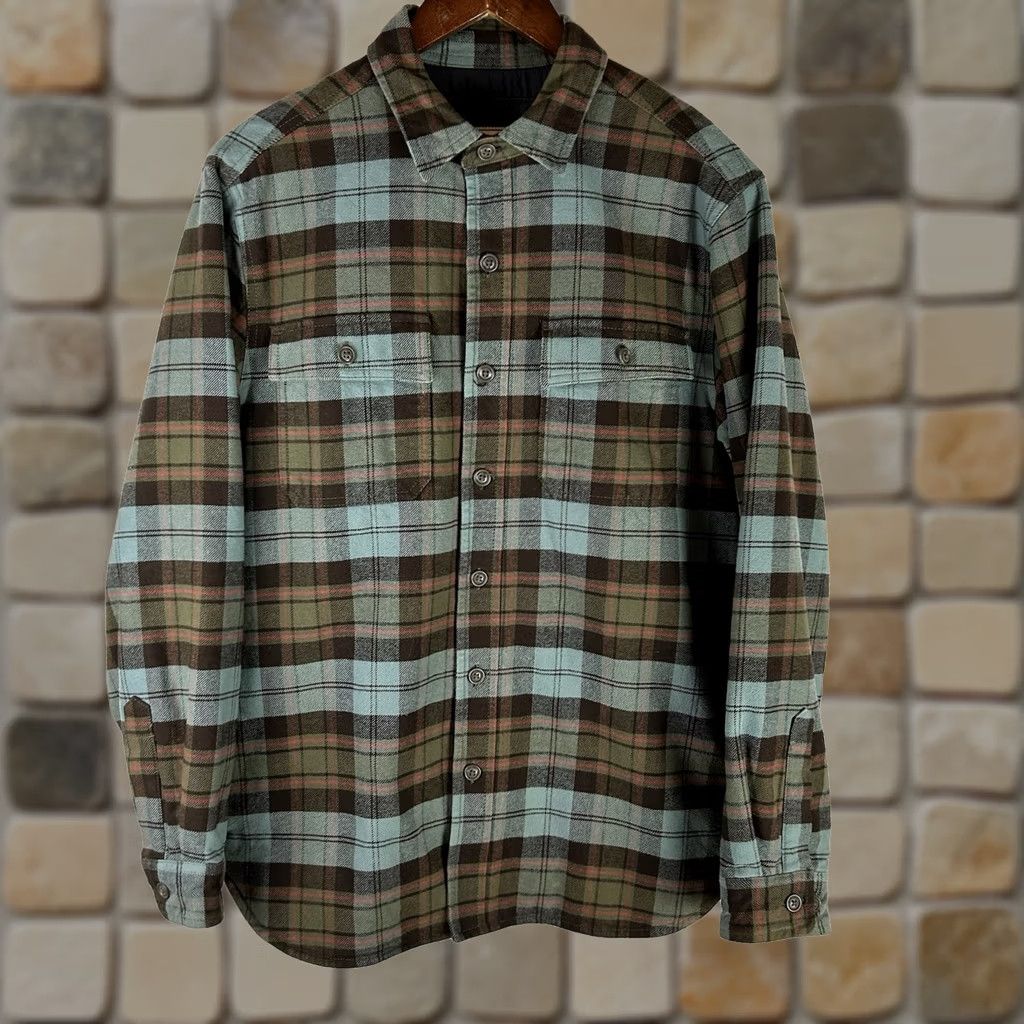 Vintage LL Bean Quilted Lined Flannel Jacket Heavy Plaid Outdoor Men Small Shacket Size US S / EU 44-46 / 1 - 1 Thumbnail
