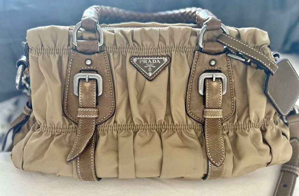 Prada Prada Tessuto Gaufre nylon satchel - Rare find Size ONE SIZE - 2 Thumbnail