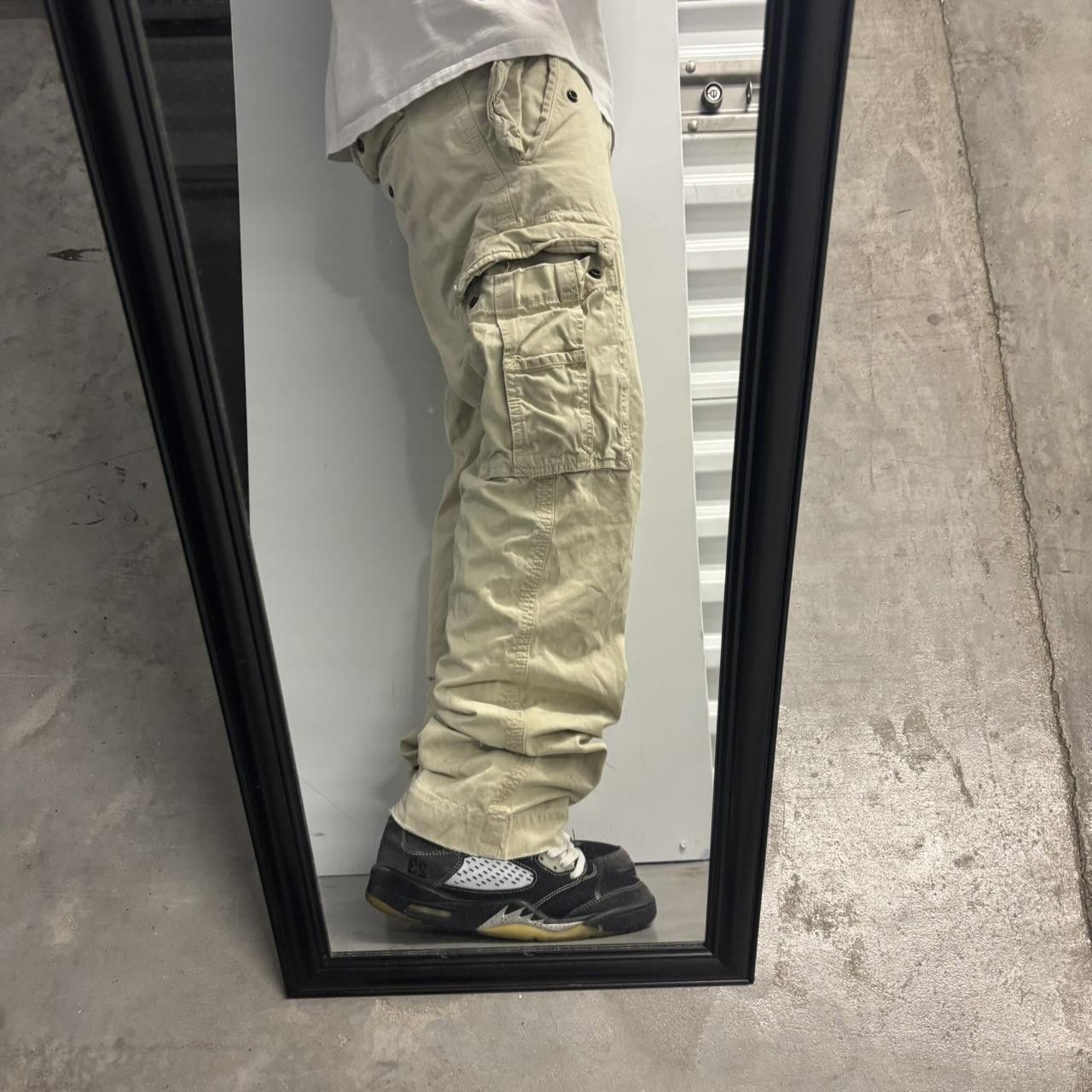 Vintage Crazy Vintage Y2K/2000s Light Cream Streetwear Skater Cargo Pants! 32x30 Size US 32 / EU 48 - 2 Thumbnail