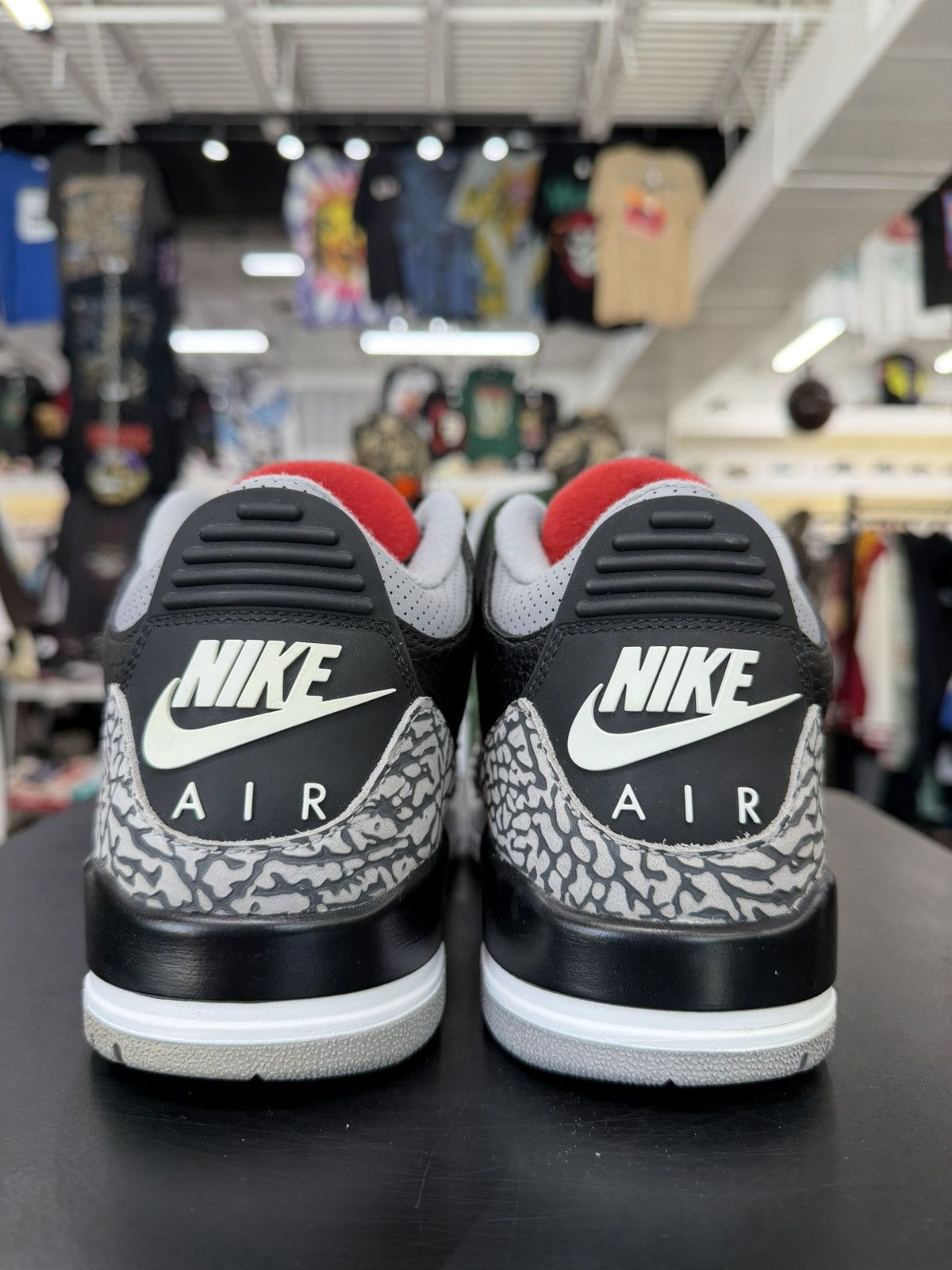 Jordan Brand Jordan 3 Black Cement Size 8.5 (2018) Size US 8.5 / EU 41-42 - 5 Thumbnail