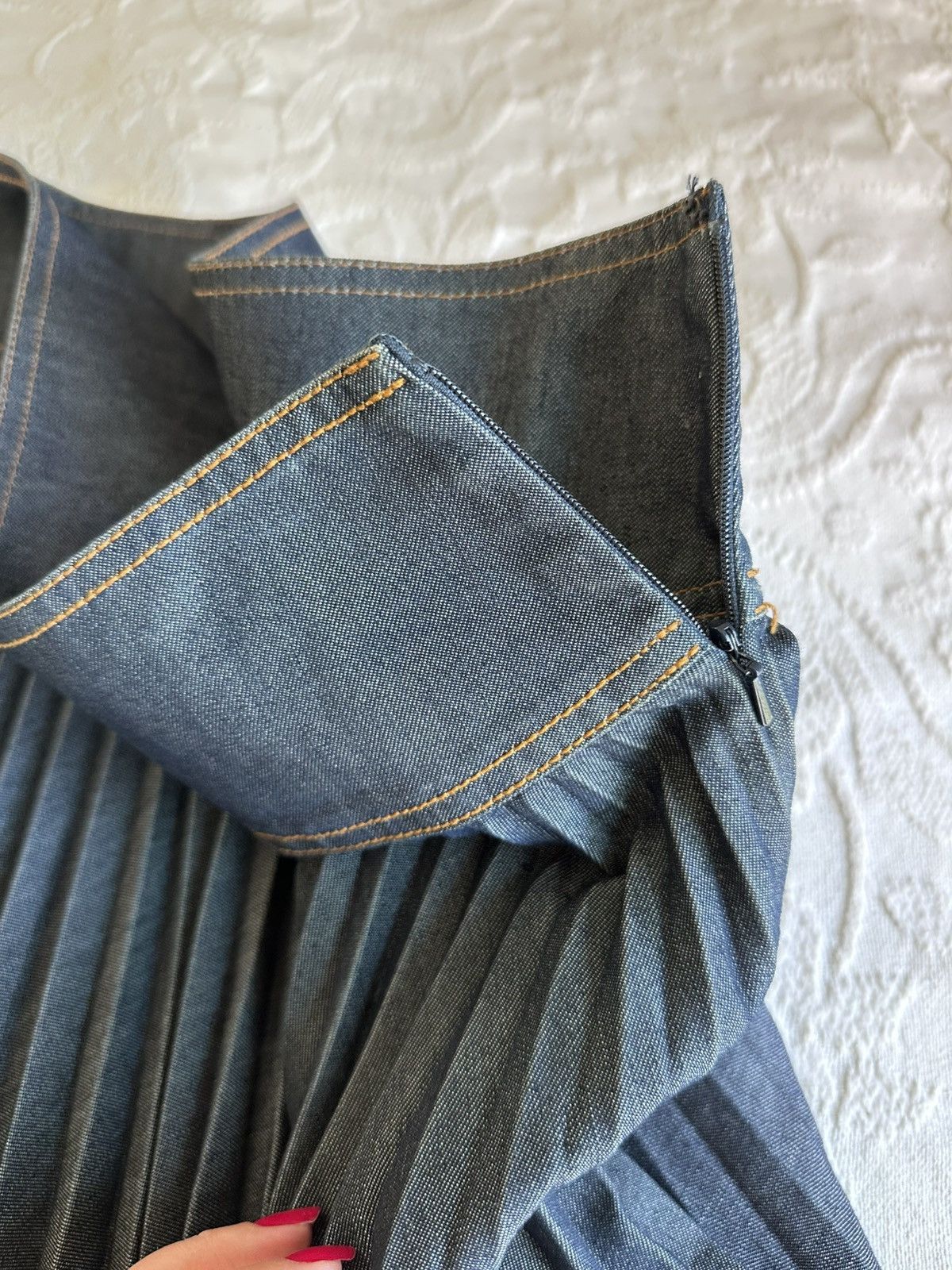 DKNY Dkny pleated denim skirt Size 30" / US 8 / IT 44 - 4 Thumbnail