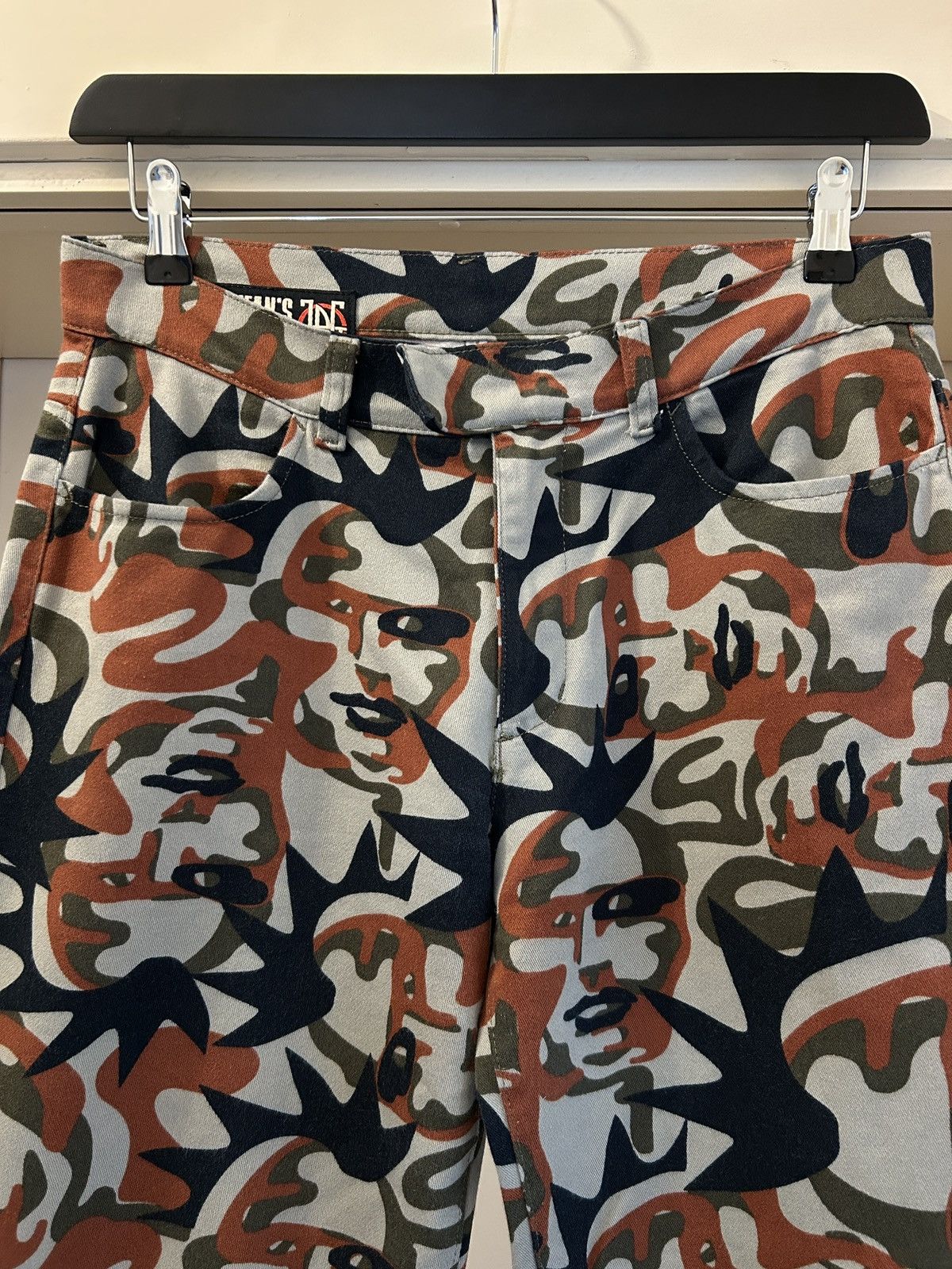 Jean Paul Gaultier Jean Paul Gaultier vintage punk faces camo wide leg pants Size US 30 / EU 46 - 5 Thumbnail