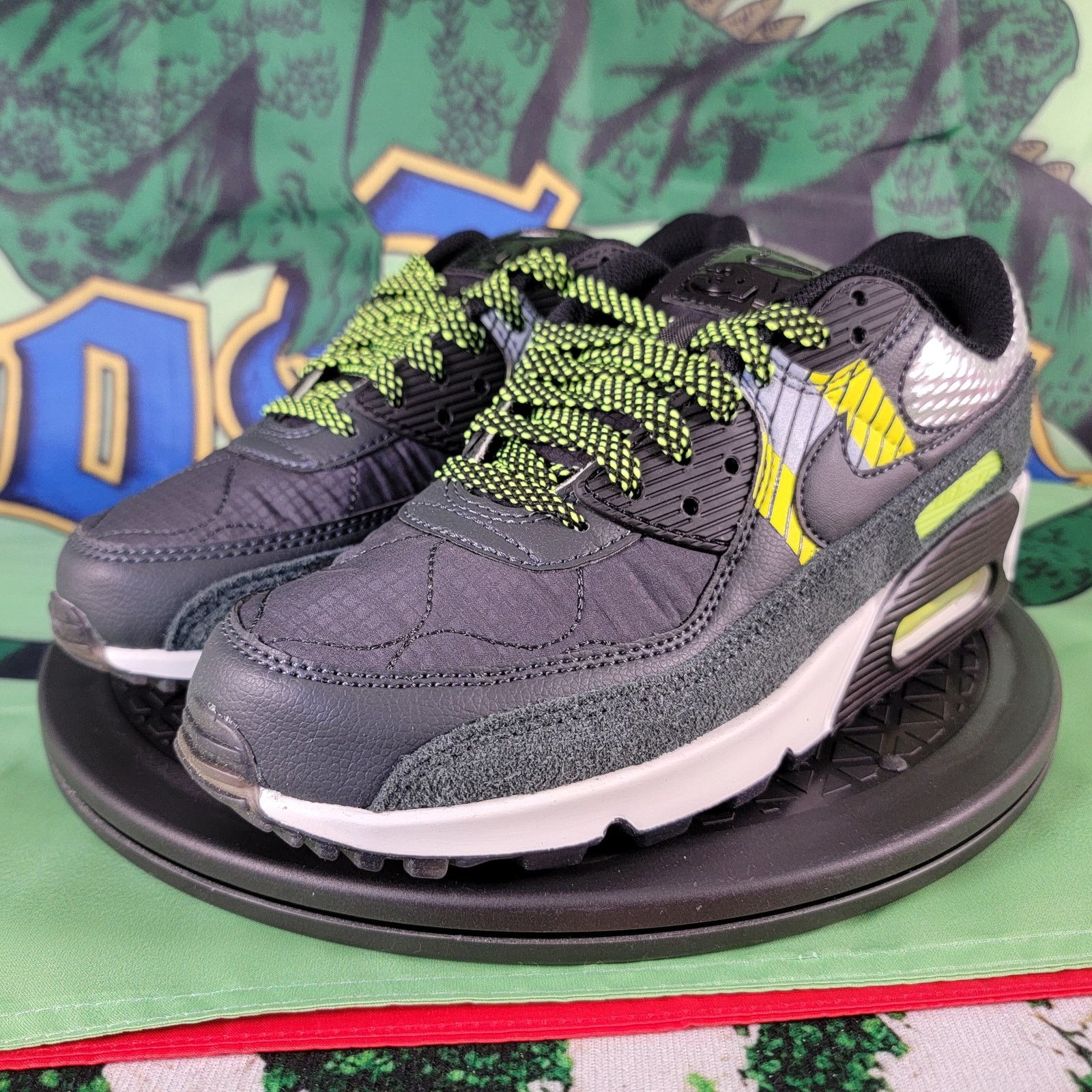 Nike Nike AirMax 90 3M Pack Gray/Green Mens Sz 7 CZ2975-002 Size US 7 / EU 40 - 1 Thumbnail