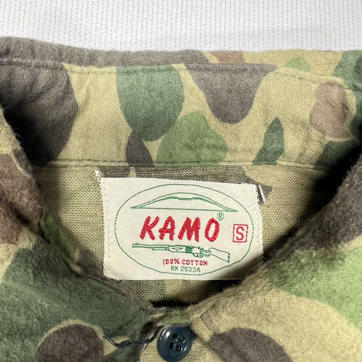 Vintage VTG Kamo Button Shirt Duck Camo Green Hunting Vietnam Era Size US S / EU 44-46 / 1 - 5 Thumbnail
