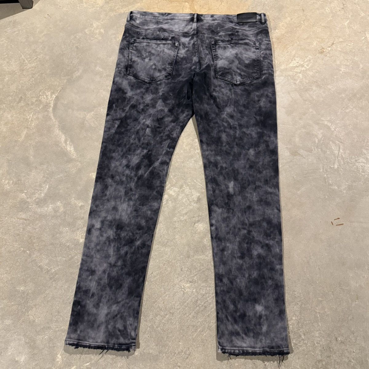 Purple Brand Purple Brand P002 Denim Lavender Tint Black Fade Jeans Size US 40 / EU 56 - 11 Thumbnail