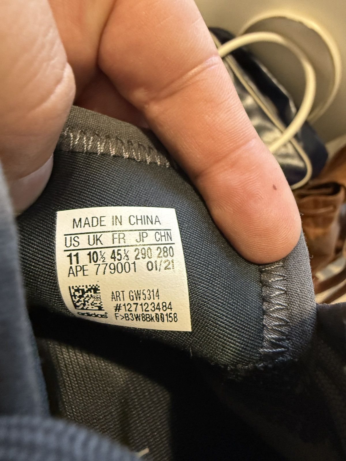 Yeezy Very nice Size US 11 / EU 44 - 14 Thumbnail