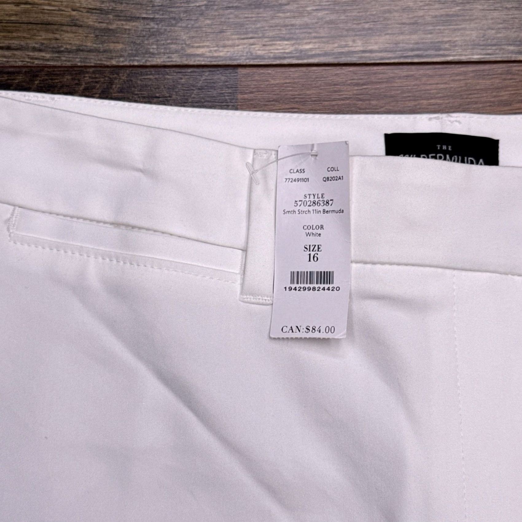 Vintage WHBM White House Black Market 11 Inch Bermuda Shorts 16 High Rise Stretch New Size 38" / US 16 / IT 52 - 3 Thumbnail