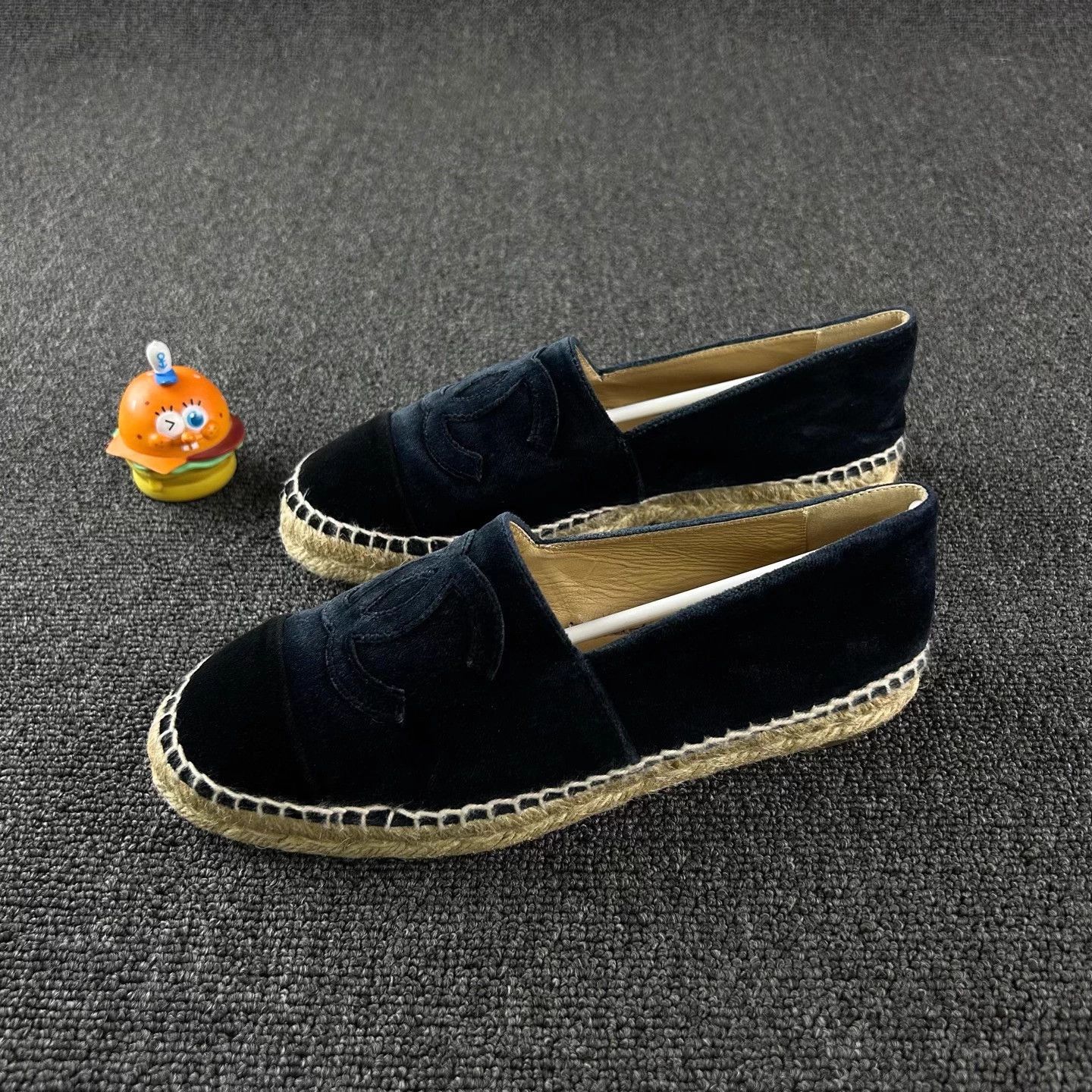 Chanel Chanel Suede Fisherman Shoes CC Logo 38 Size US 7 / IT 37 - 1 Thumbnail