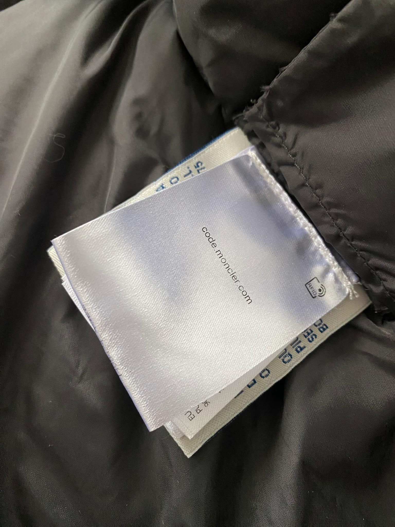 Moncler Moncler gerboise giubbotto Size M / US 6-8 / IT 42-44 - 8 Thumbnail