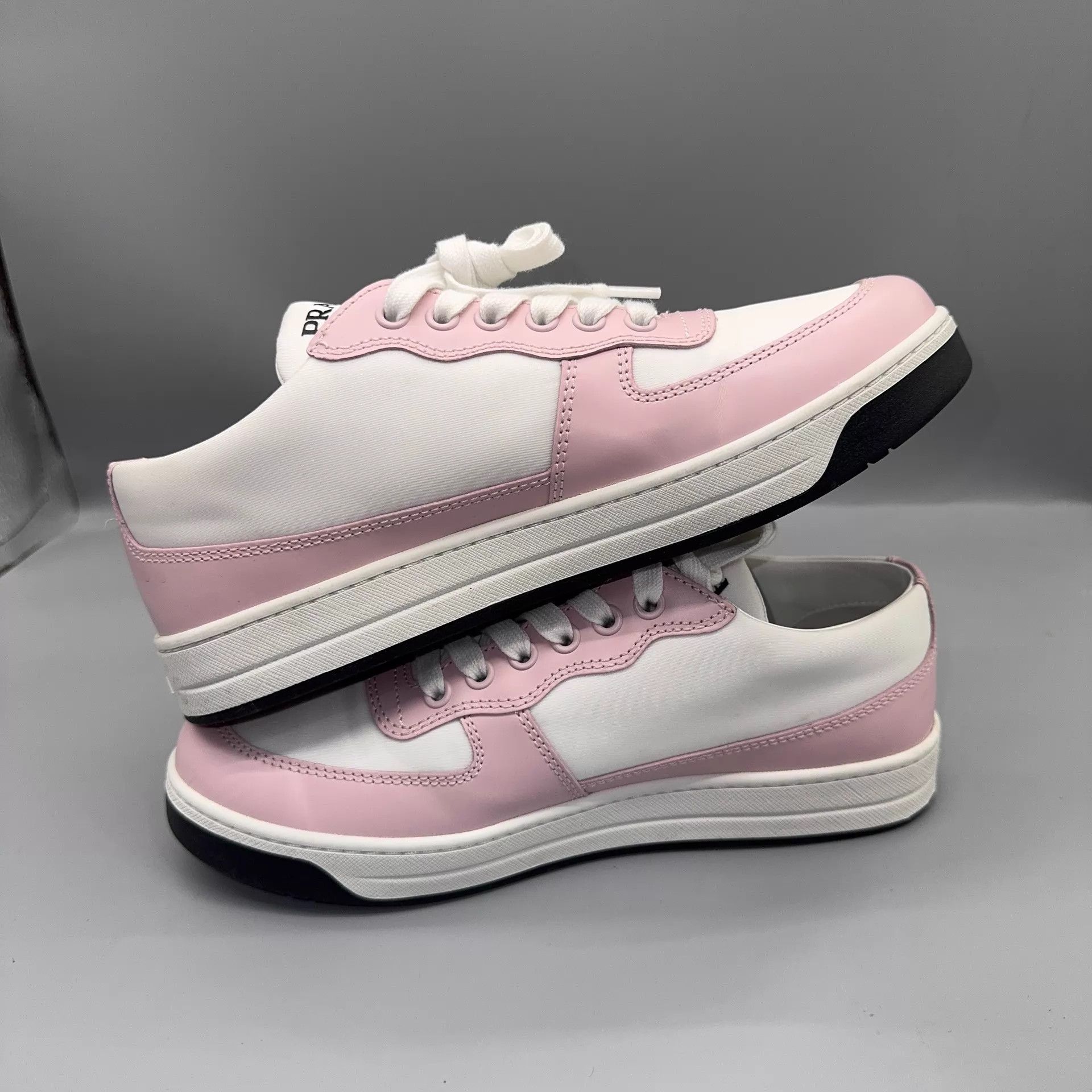 Prada PRADA Powder White Shoes 37 Near New Size US 6.5 / IT 36.5 - 5 Thumbnail