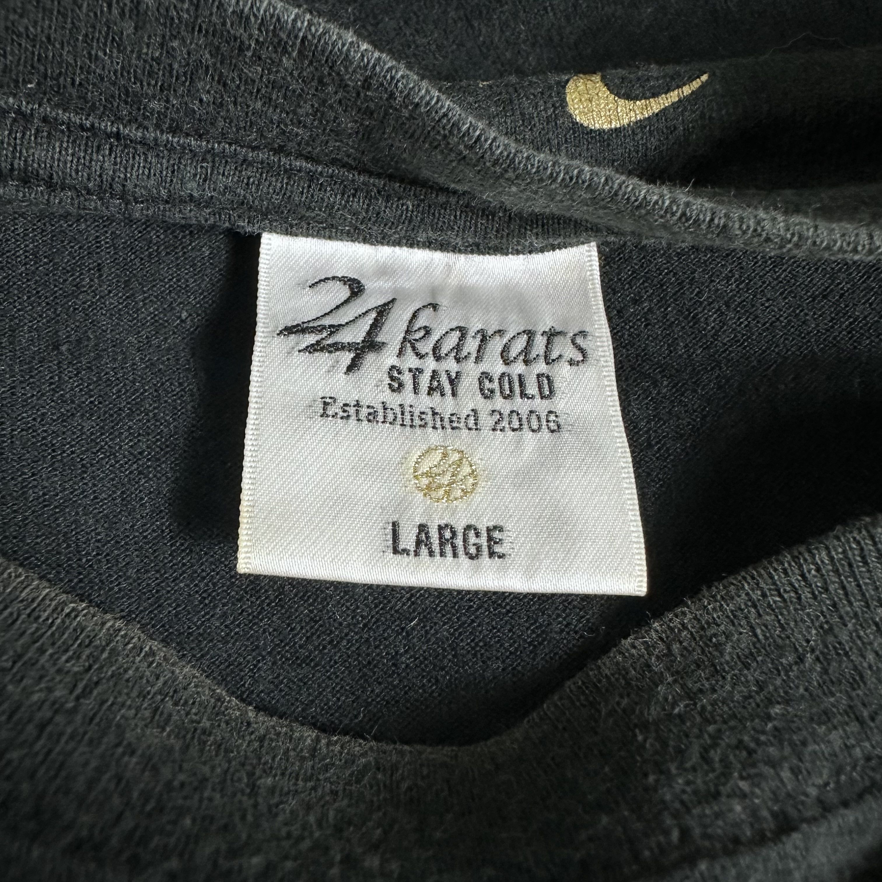 Japanese Brand 🔥RARE🔥24 Karats Stay Gold Japanese Brand T-shirt Size US L / EU 52-54 / 3 - 5 Thumbnail