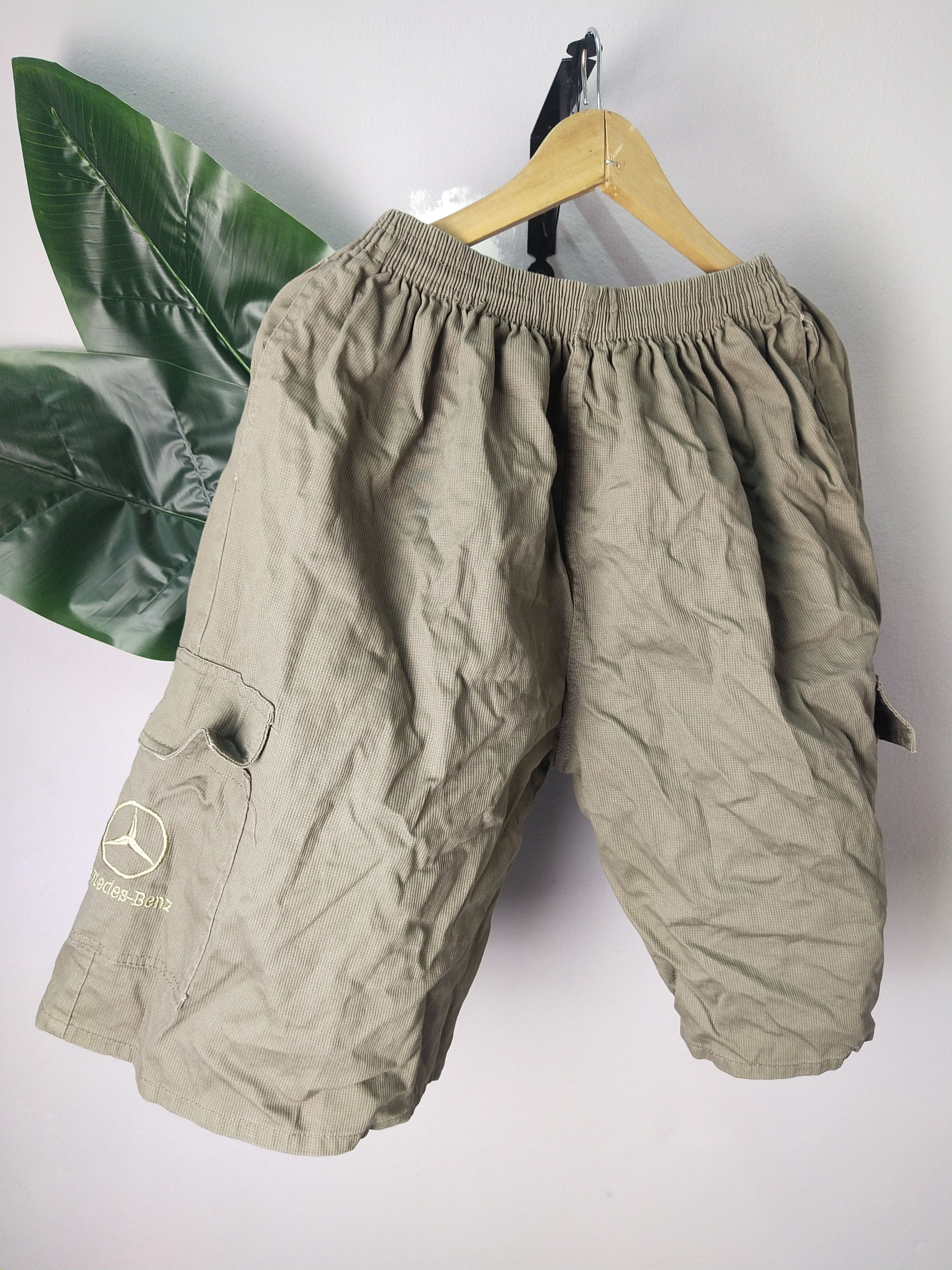 Mercedes-Benz Combo Mercedes benz cropped pants Free size 3 pieces Size US 44 / EU 60 - 5 Thumbnail