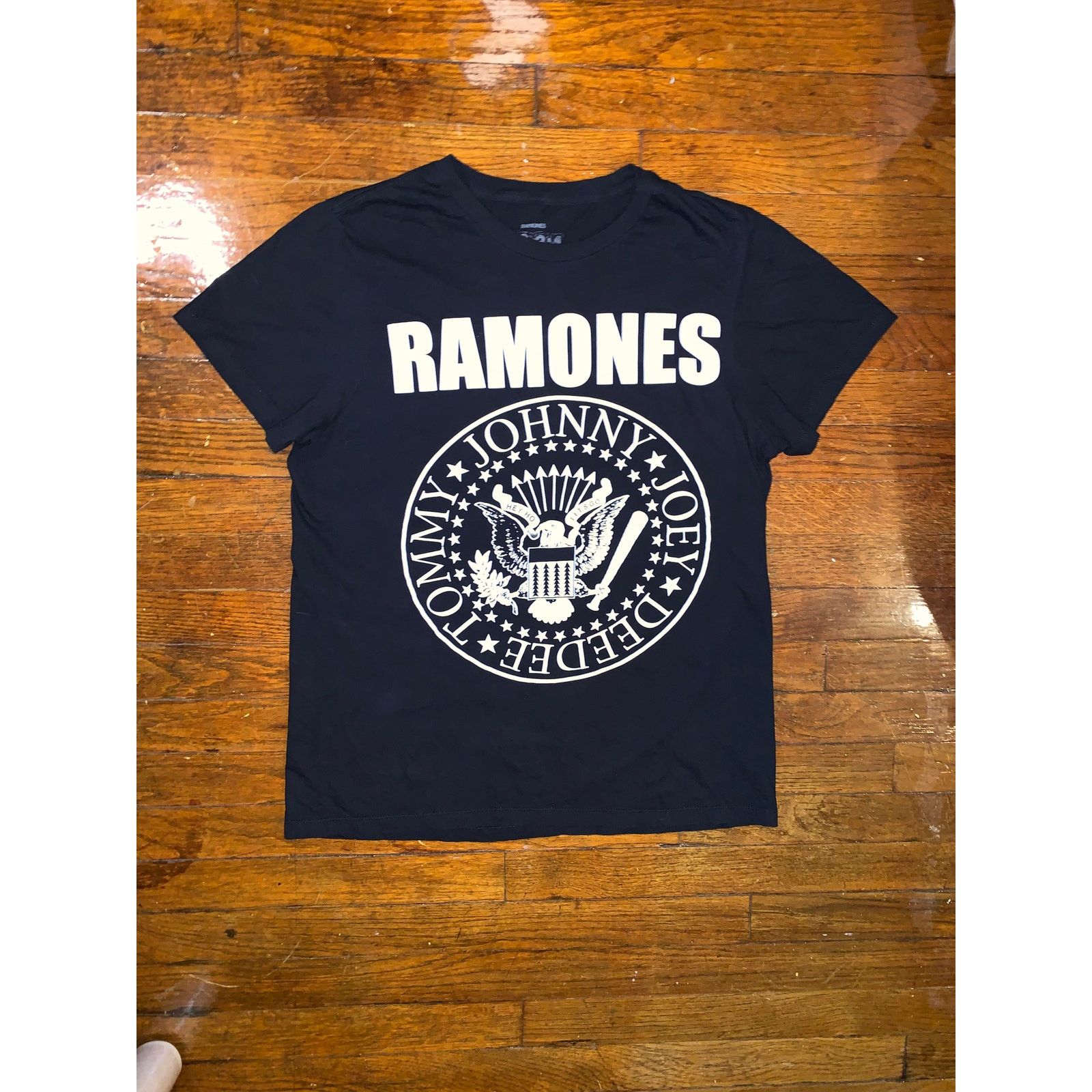 Band Tees Official Ramones Presidential Seal Tee Black Women's Large Size L / US 10 / IT 46 - 1 Thumbnail
