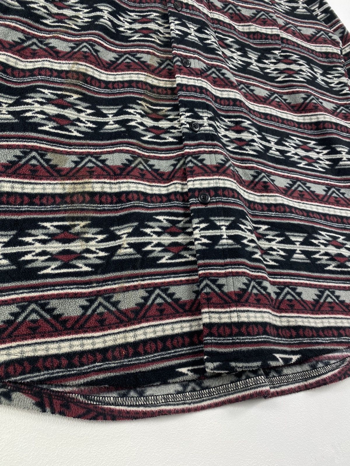 Flannel Uniqlo Flannel Navajo Unique Pattern Button Up Size US M / EU 48-50 / 2 - 8 Thumbnail