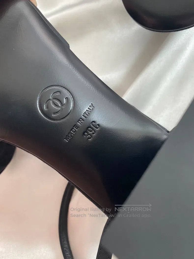 Chanel Chanel Black bow thick-heeled sandals Size US 8.5 / IT 38.5 - 7 Thumbnail