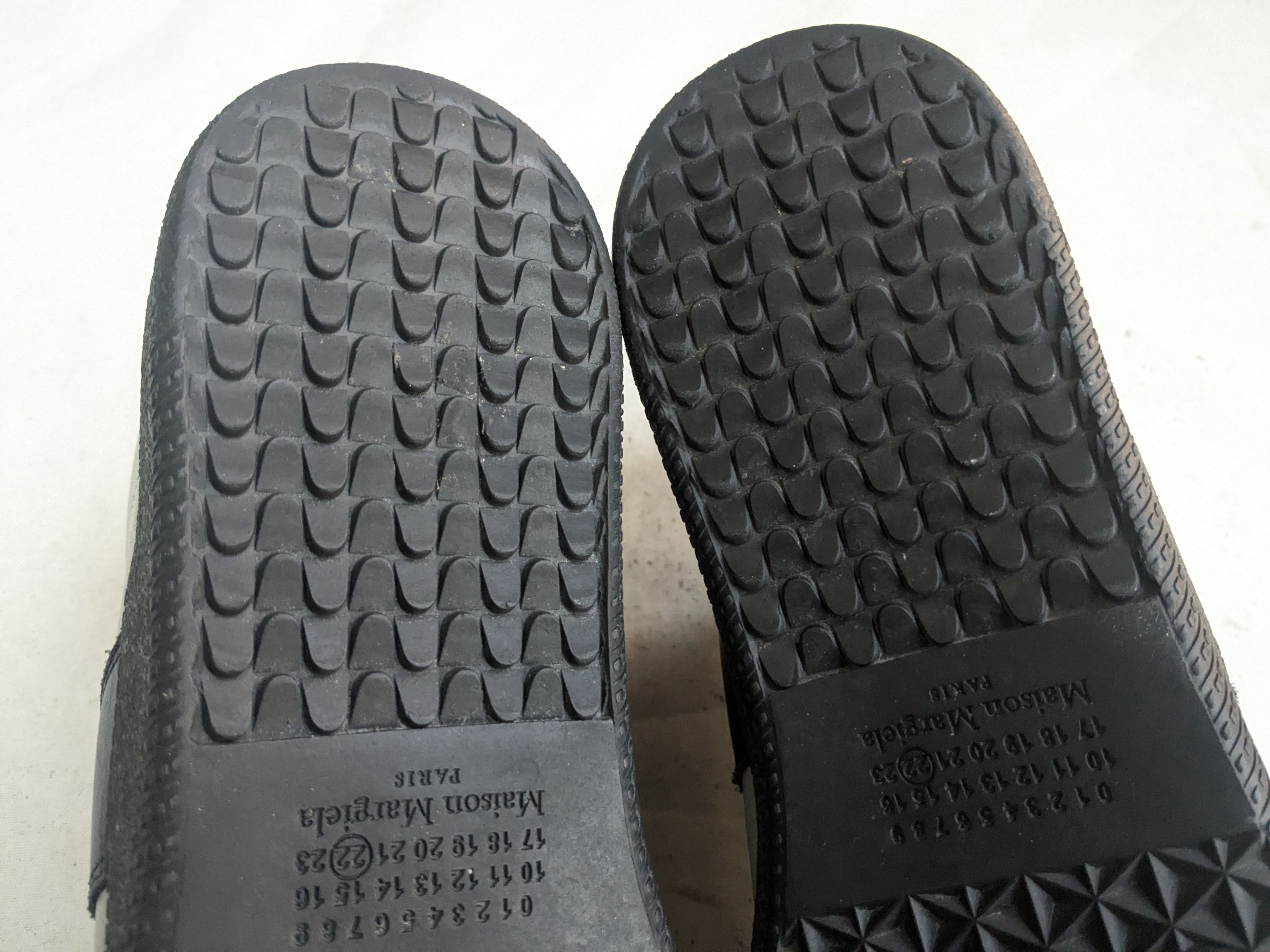 Maison Margiela Maison Margiela Replica GAT Gray Black 7 40 Size US 7 / EU 40 - 14 Thumbnail