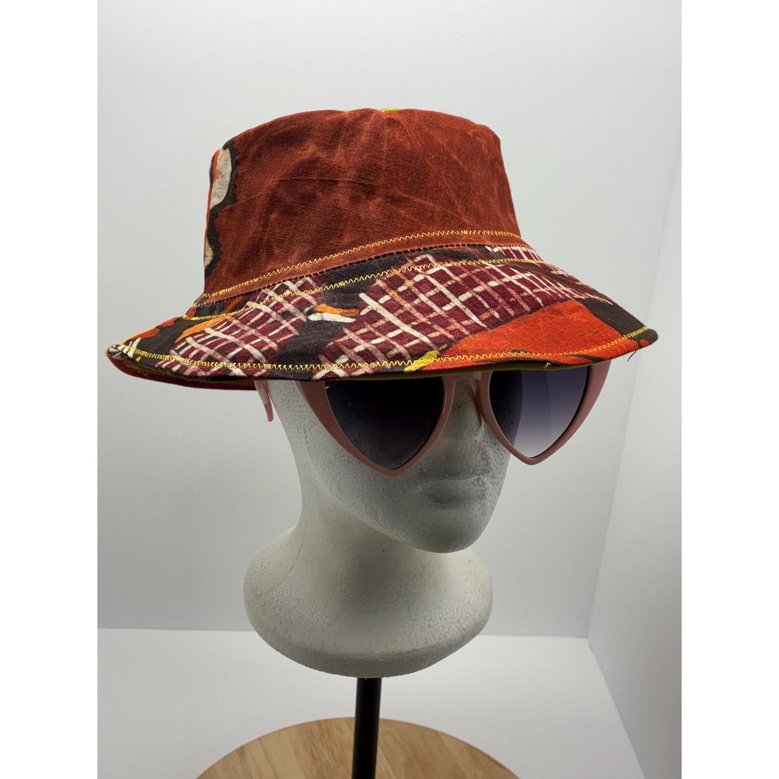 Other Waxed Cotton Bucket Hat Medium | Upcycled Painted Fabric Size ONE SIZE - 8 Thumbnail