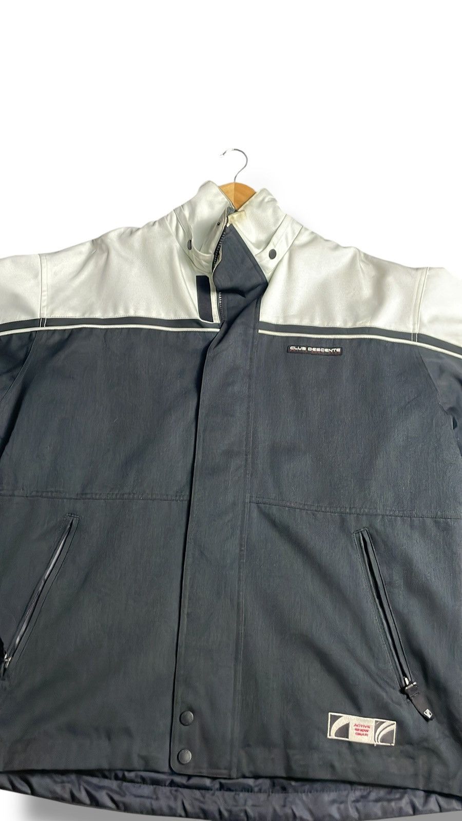 Descente × Vintage Descente Men’s Windbreaker (25) Size US L / EU 52-54 / 3 - 2 Thumbnail