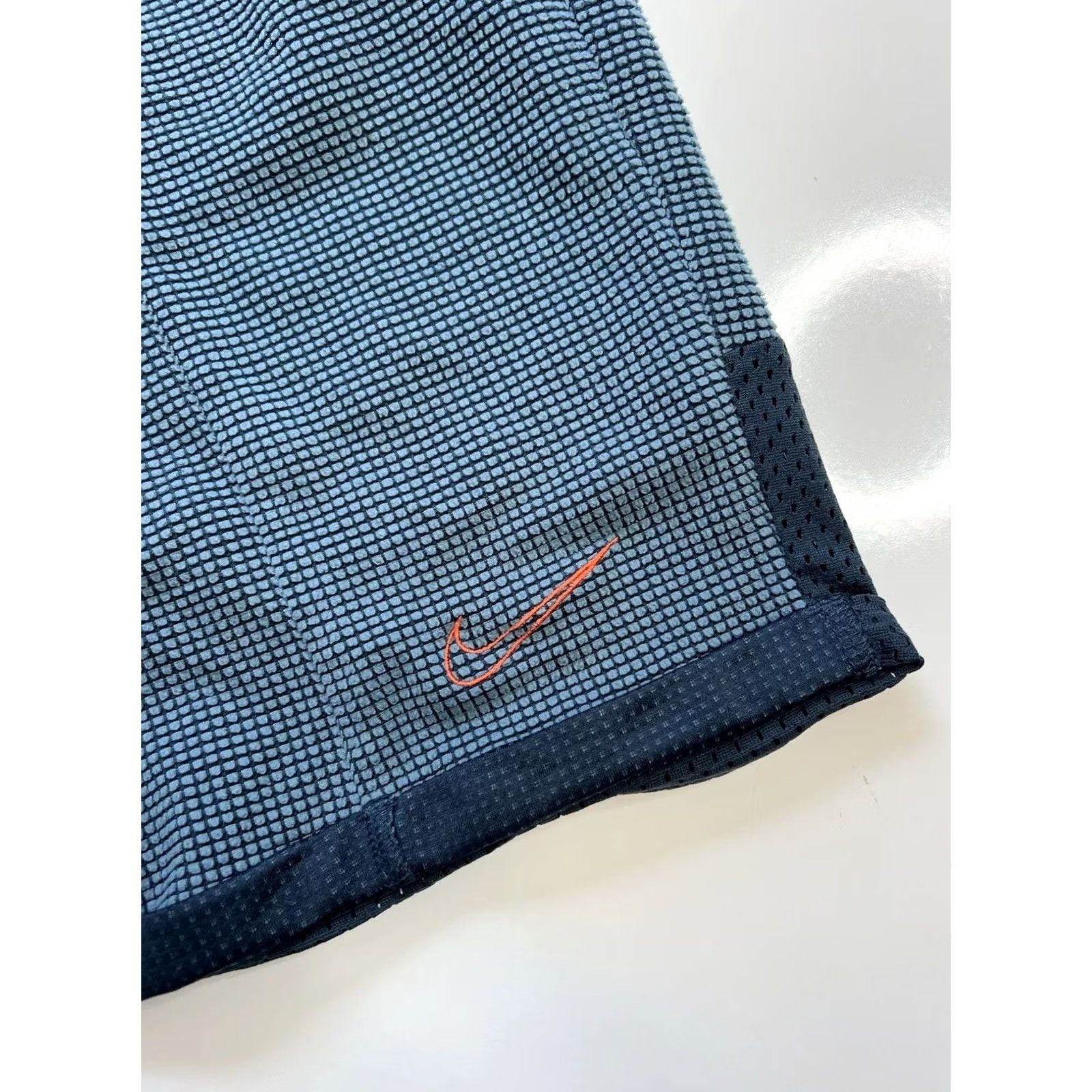 Nike Nike Dri-FIT Logo Training Shorts CV5272 458 Aqua Blue/Red Men's M Short, Athletic, Lightweight, Moisture Wicking, Breathable, Pockets, Adjustable Size US 31 - 2 Thumbnail