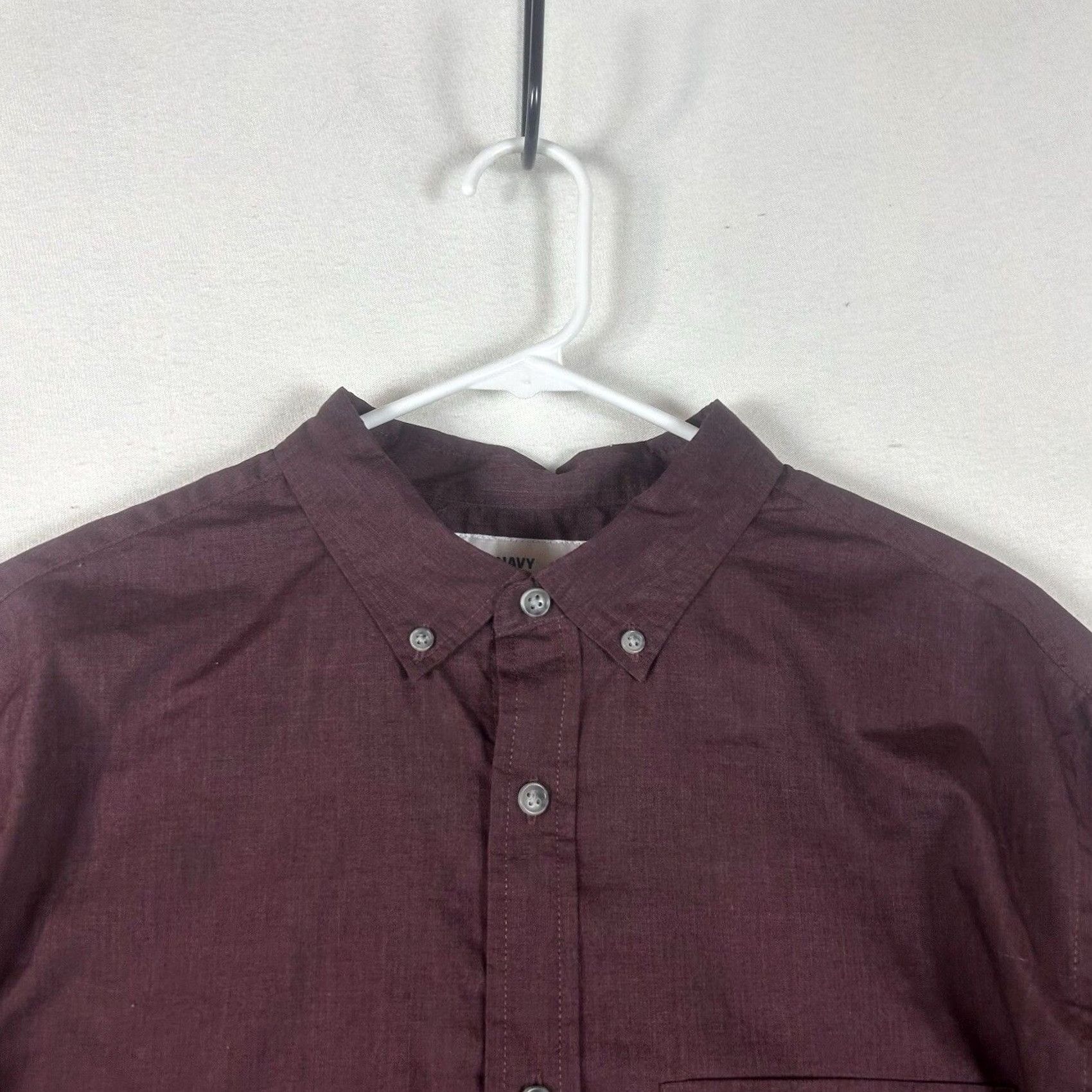 Old Navy Old Navy Button-Up Shirt Mens L Red Solid Long Sleeve Size 42R - 2 Thumbnail