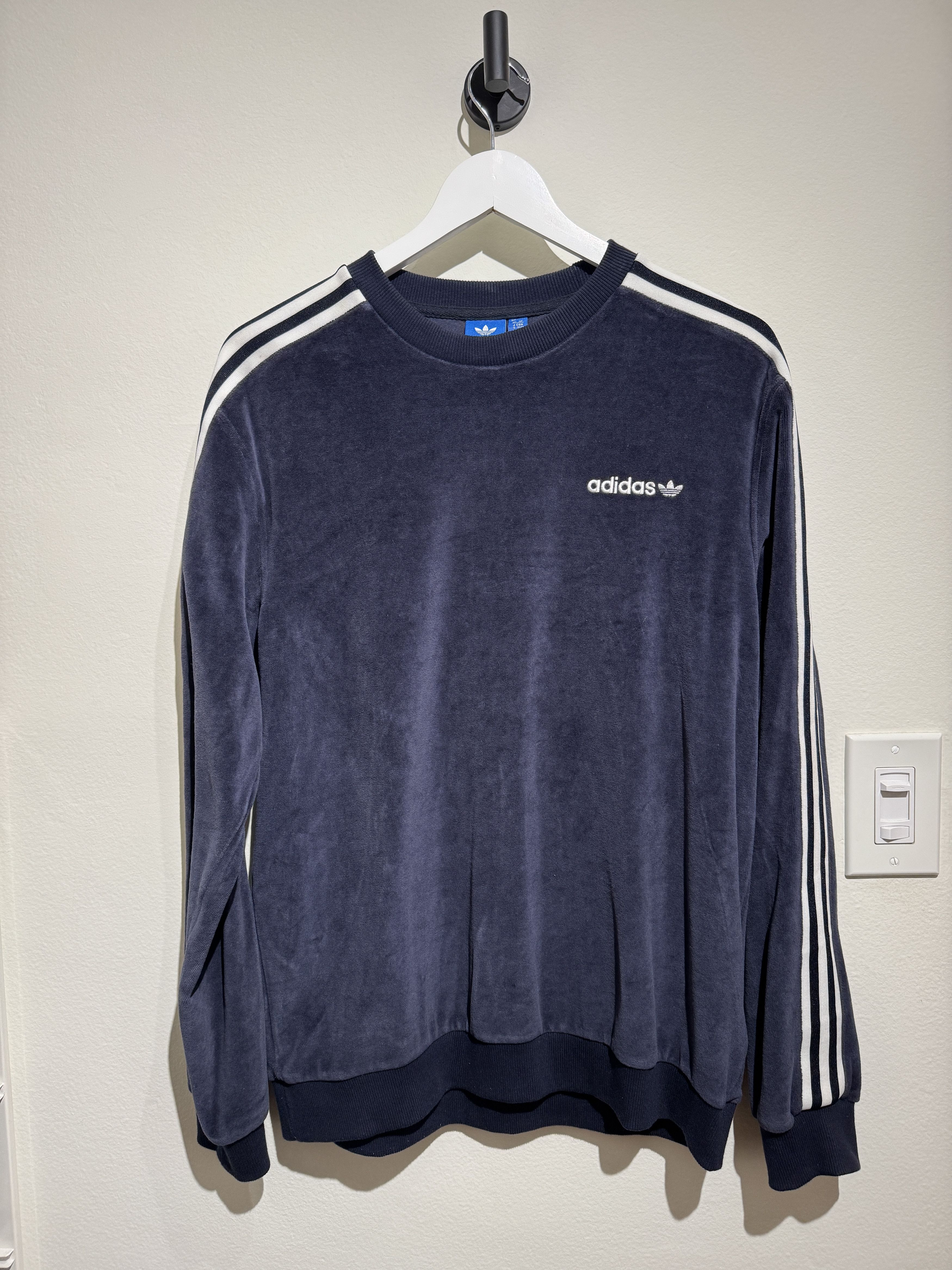 Adidas Originals Velour 3-Stripes Crewneck – Navy