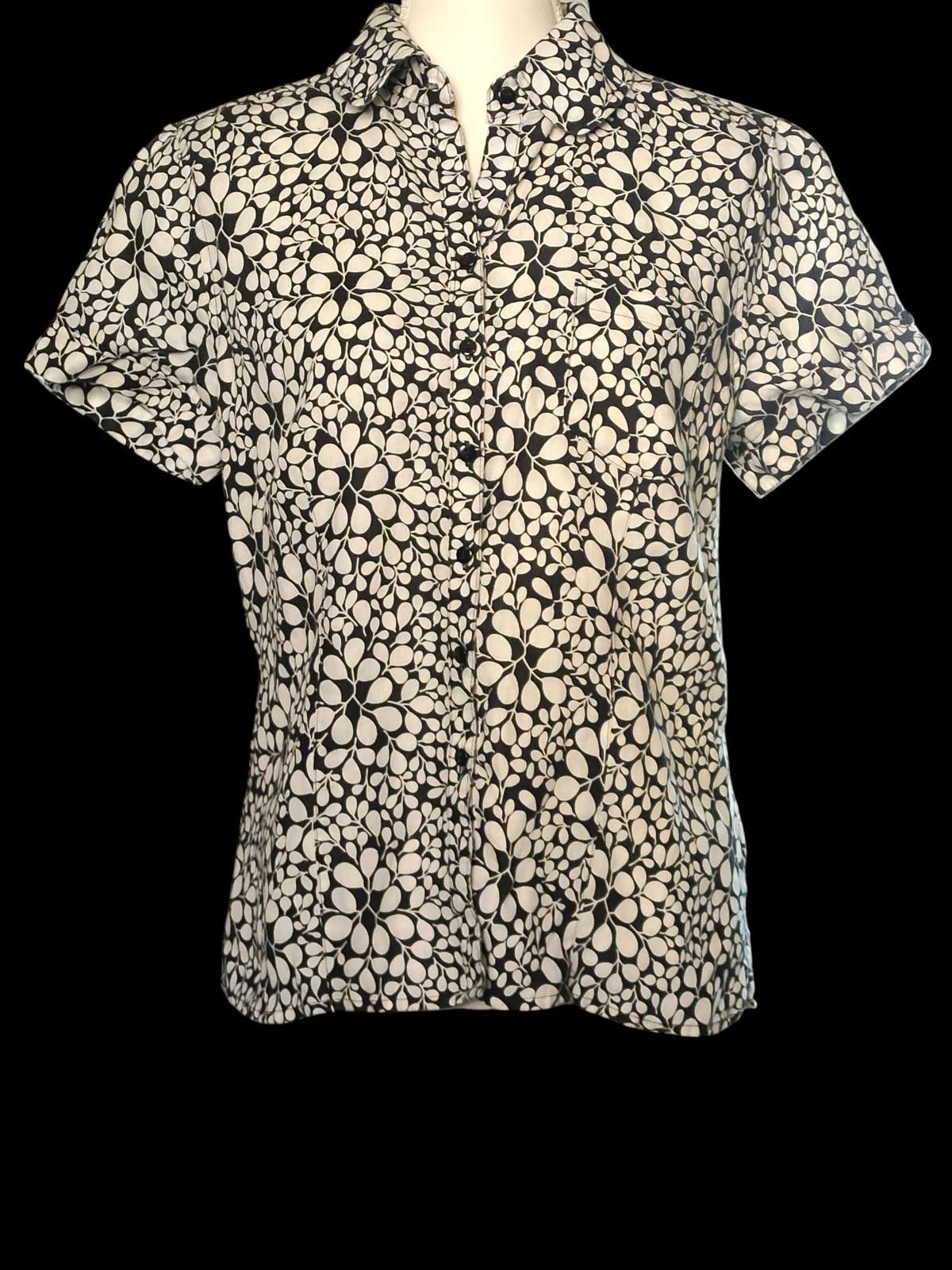 Other Kim Rogers Floral Short Sleeve Button-Up Blouse Size M / US 6-8 / IT 42-44 - 3 Thumbnail