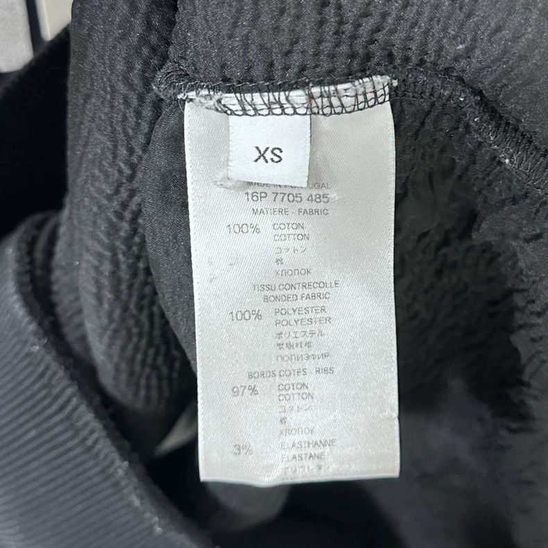 Givenchy Givenchy Black large hole letter logo sweatshirt Size US XS / EU 42 / 0 - 6 Thumbnail