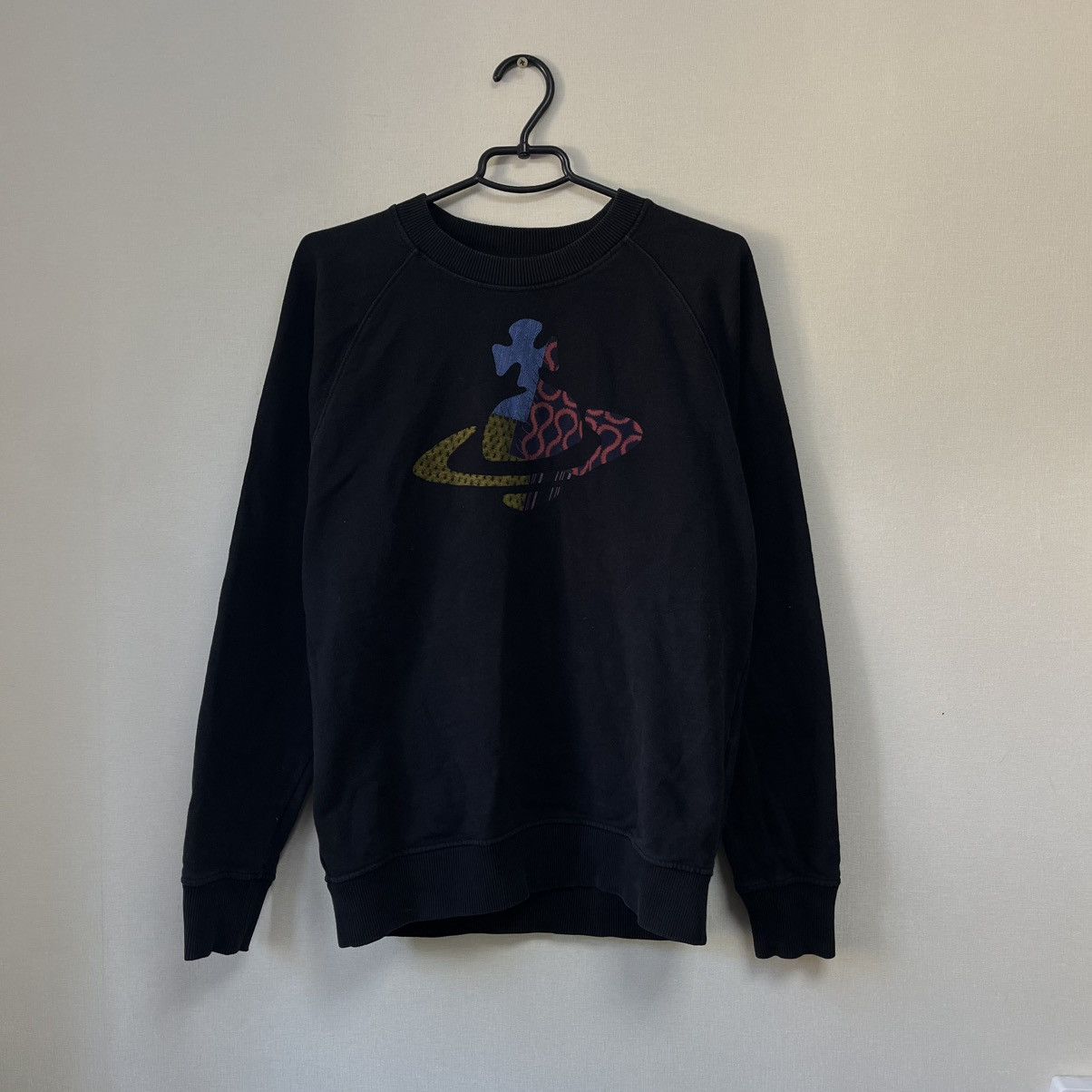 Vivienne Westwood Vintage Vivienne Westwood Big Logo Sweatshirt Y2K Size US S / EU 44-46 / 1 - 1 Thumbnail