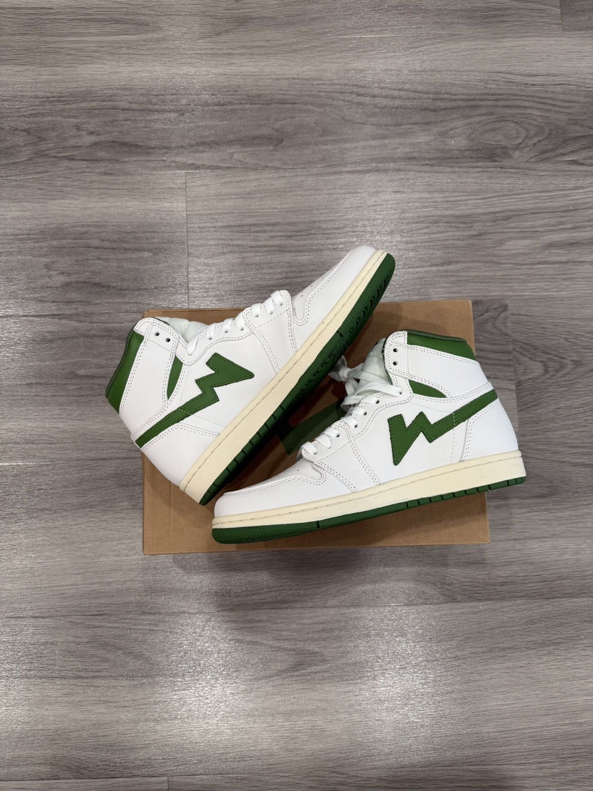 Other WJW “Pine Green” High tops Size US 9.5 / EU 42-43 - 2 Thumbnail