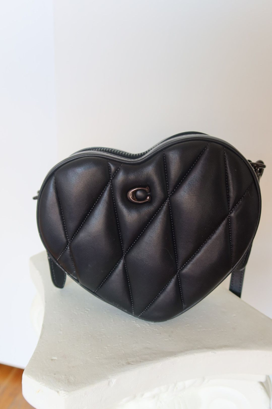 Coach Coach heart-shaped crossbody bag Size ONE SIZE - 1 Thumbnail