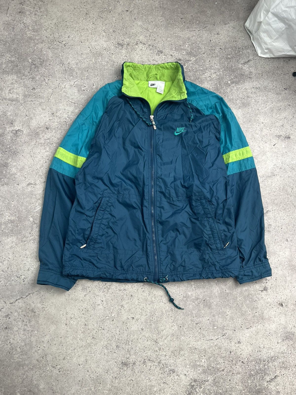 Nike Rare Nike big logo vintage suit y2k drill size L Size US L / EU 52-54 / 3 - 4 Thumbnail