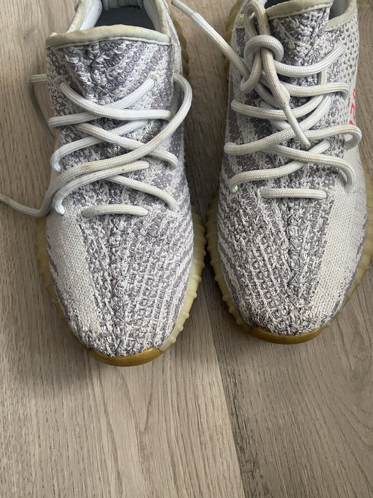 Yeezy Adidas Yeezy Boost 350 V2 Low Blue Tint Size US 8 / EU 41 - 4 Thumbnail