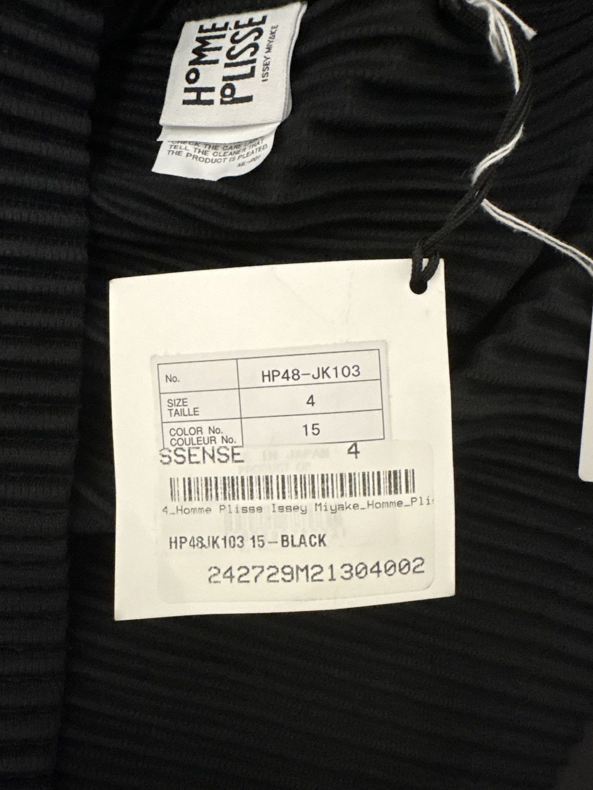 Homme Plisse Issey Miyake HOMME PLISSÉ ISSEY MIYAKE T-SHIRT Size US XL / EU 56 / 4 - 2 Thumbnail