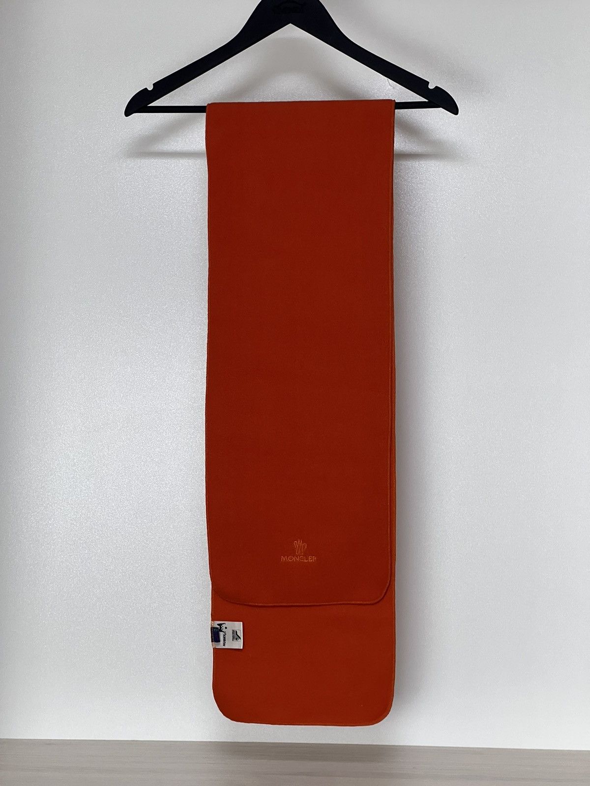 Moncler Vintage Moncler scarf orange Size ONE SIZE - 1 Thumbnail