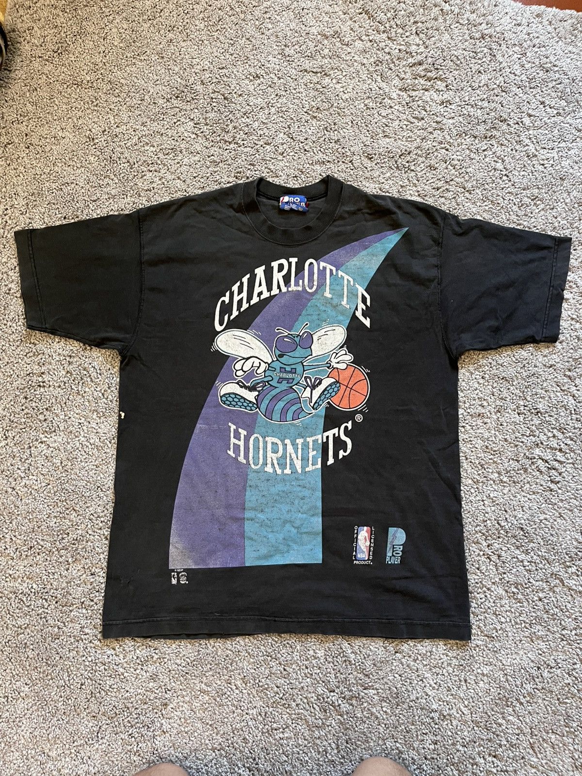 NBA × Vintage Vintage Pro Player Charlotte hornets t shirt faded Size US XL / EU 56 / 4 - 1 Thumbnail