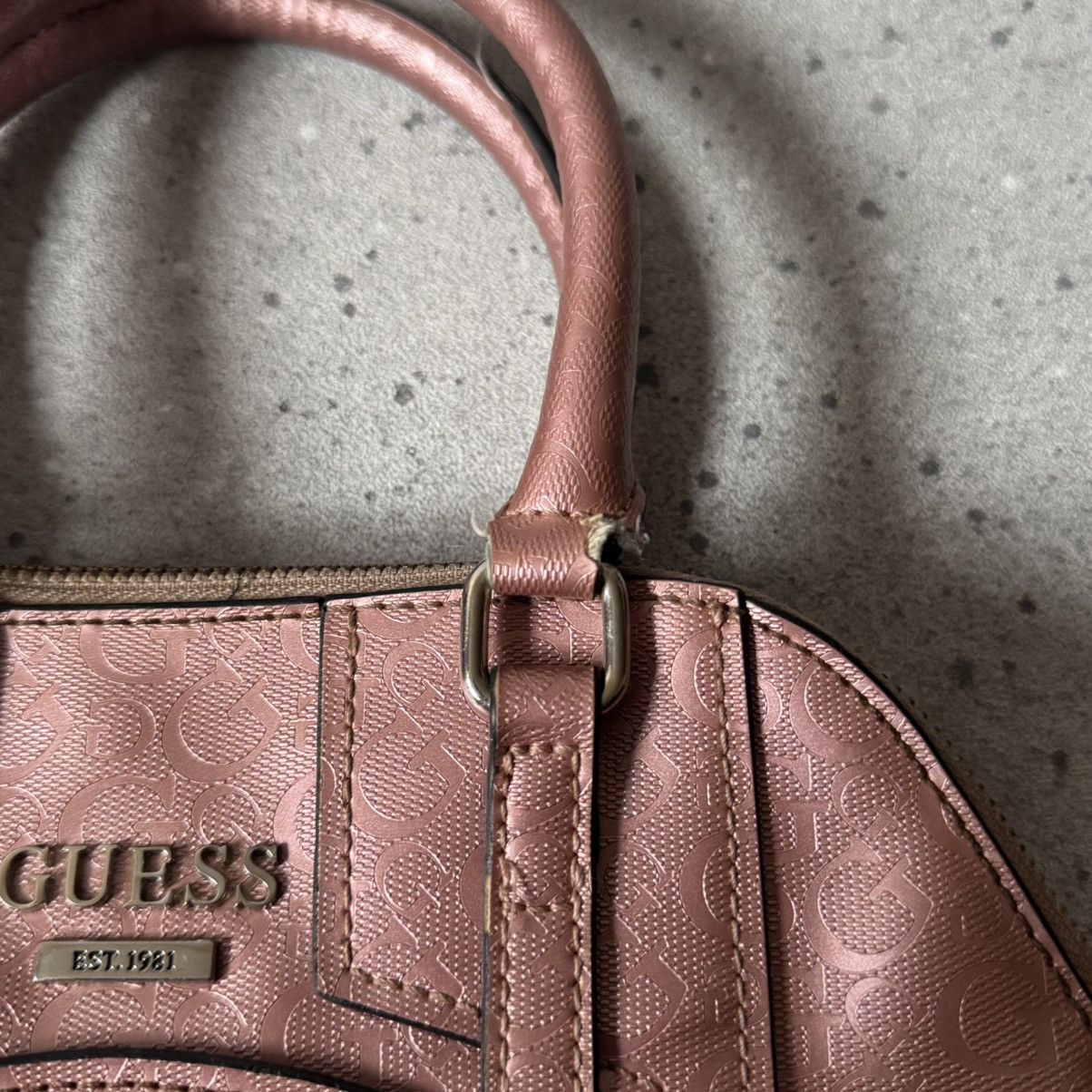 Guess Guess Vintage Y2K Shoulder/Handle Bag Size ONE SIZE - 7 Thumbnail